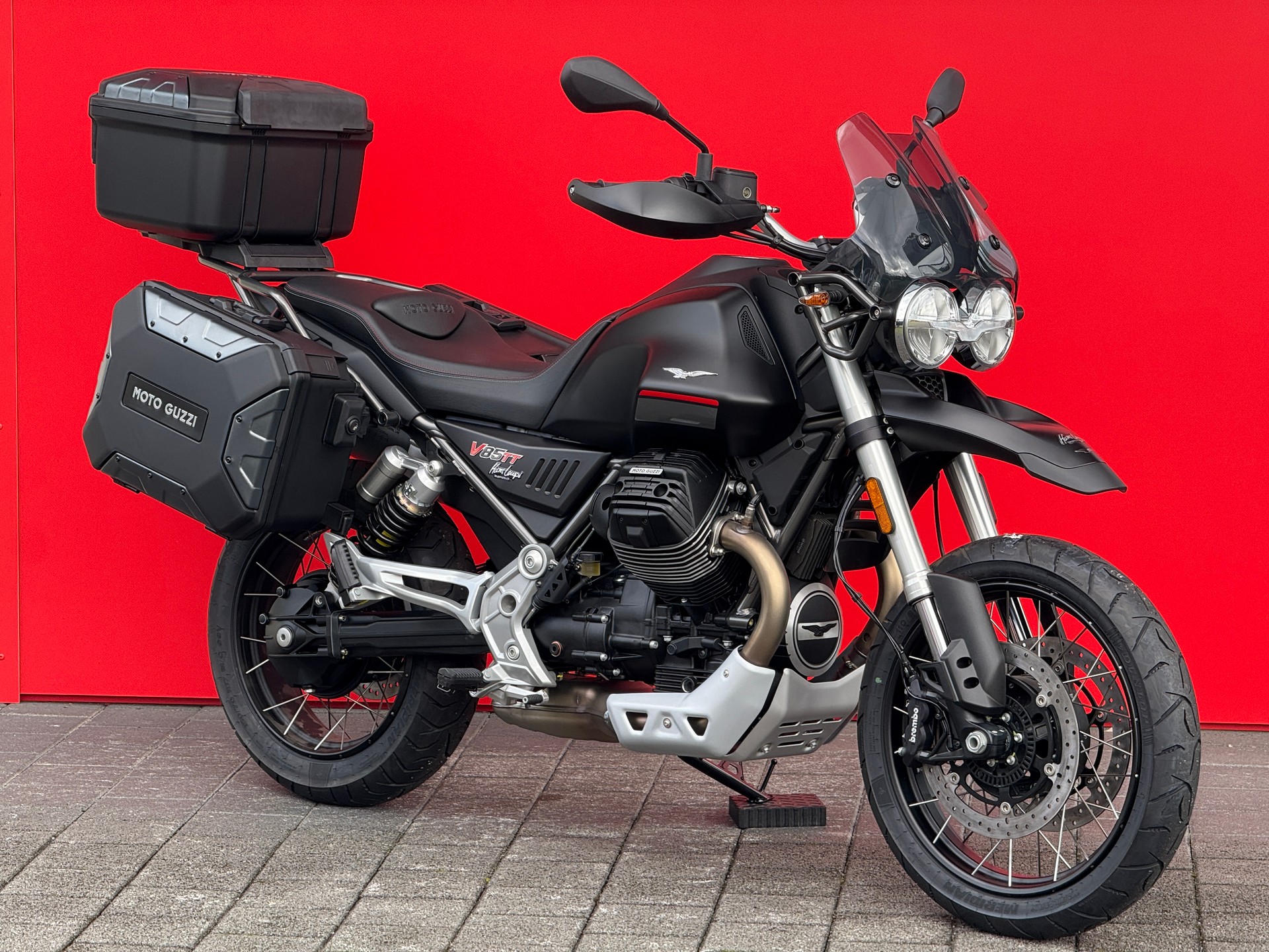 MOTO GUZZI V85 TT Touring (35kW)-image-0