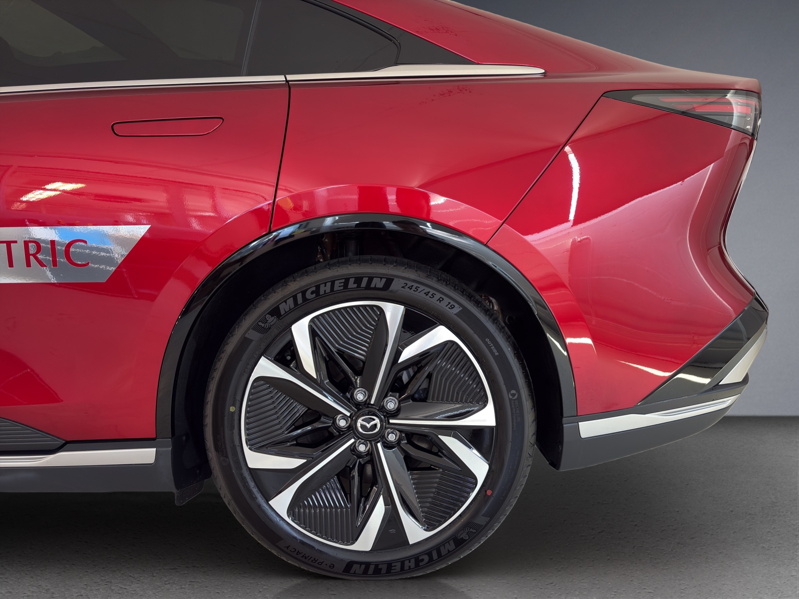 MAZDA 6e 258 68.8kWh Takumi Plus-image-5