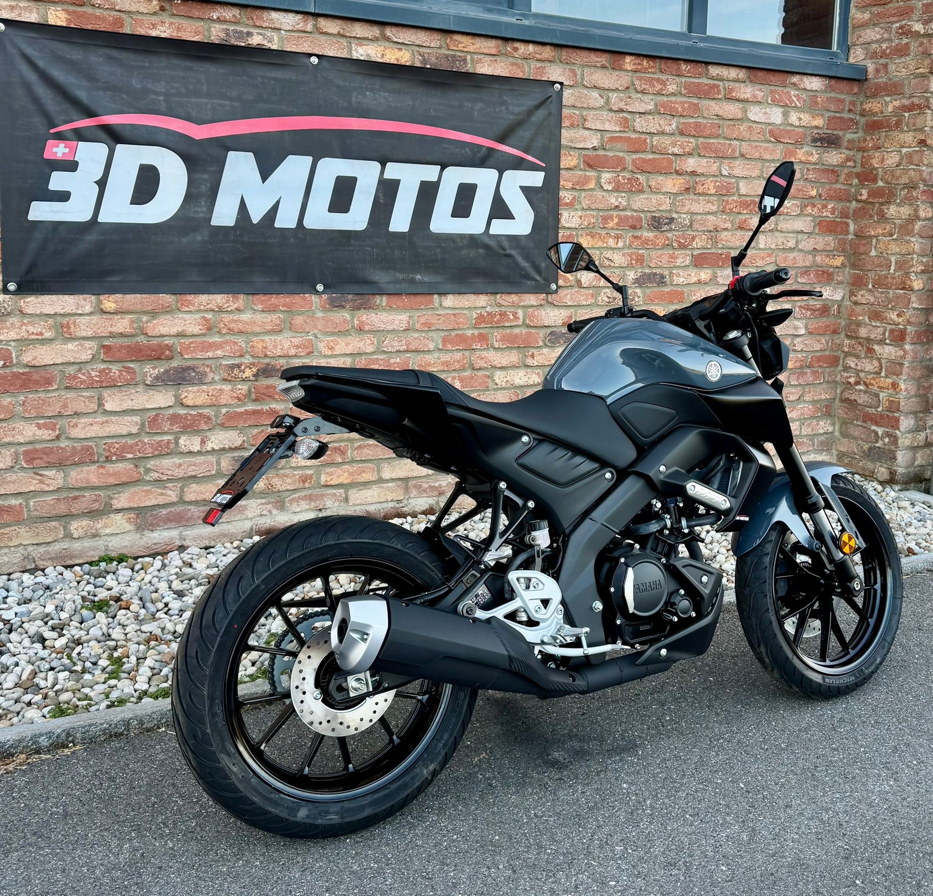 YAMAHA MT-125 ABS-image-1
