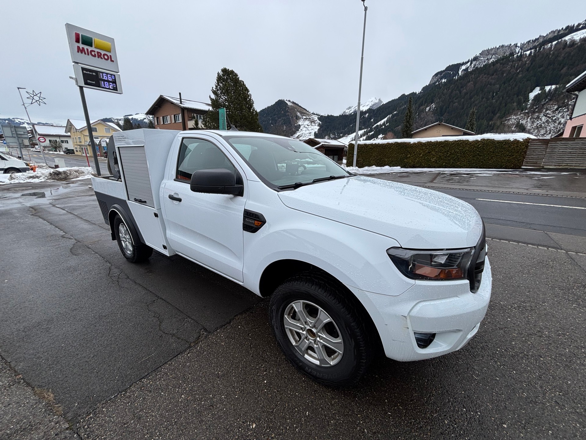 FORD Ranger XL 2.0 TDCi Chassis 4x4-image-1