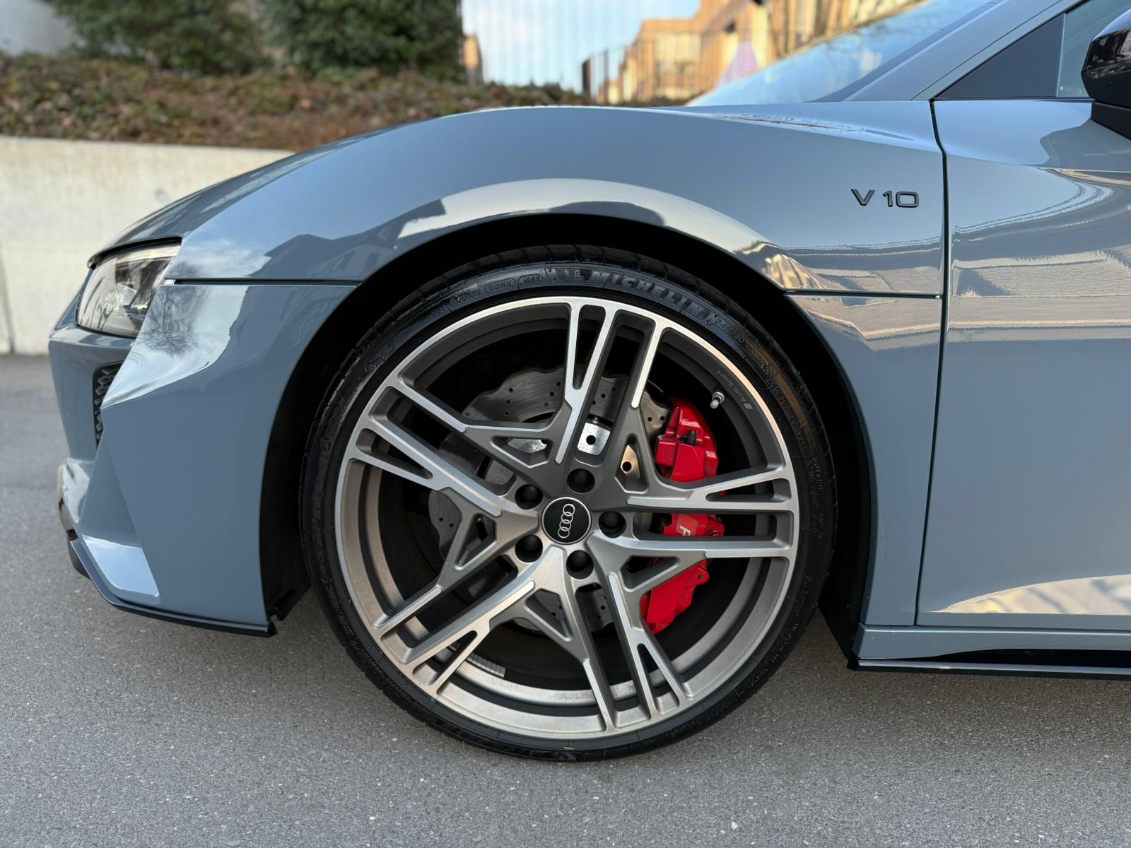 AUDI R8 Coupé performance RWD S-Tronic-image-1