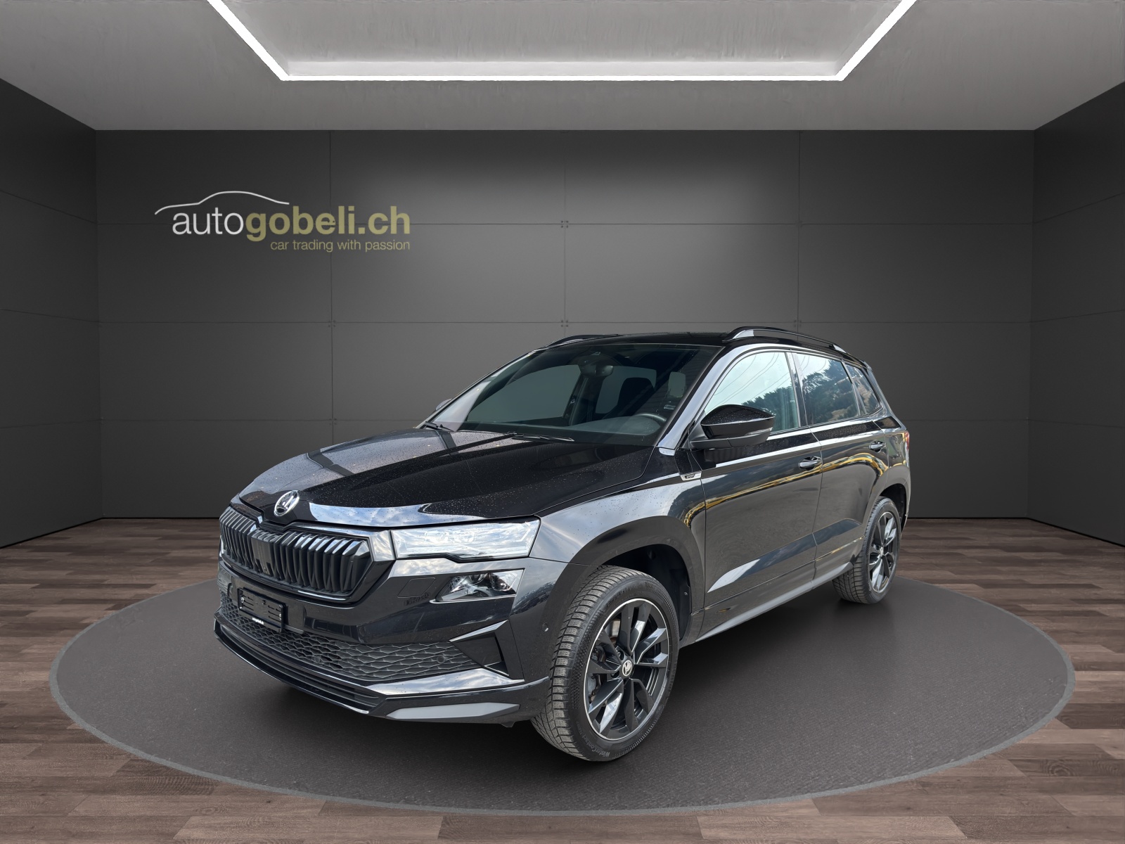 SKODA Karoq 2.0 TDI CR Sport Line 4x4 DSG-image-0