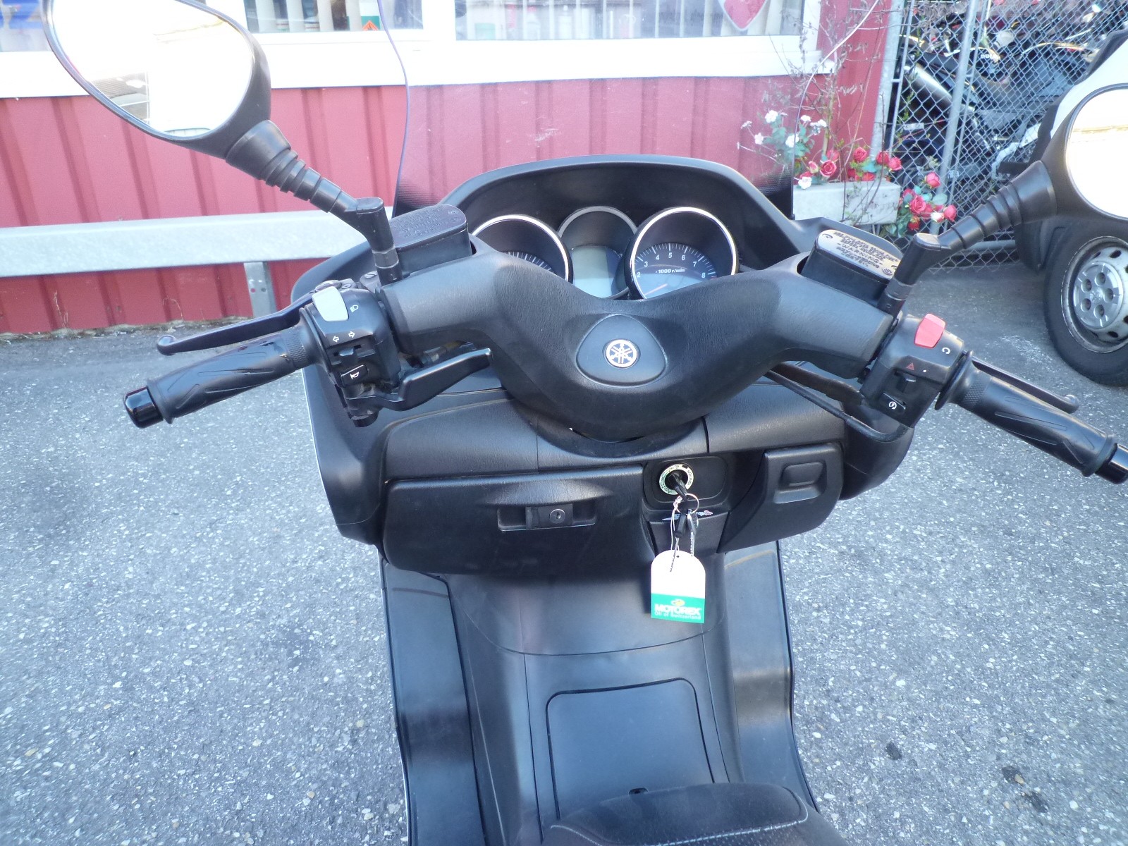 YAMAHA MajestyYP 400 ABS-image-6