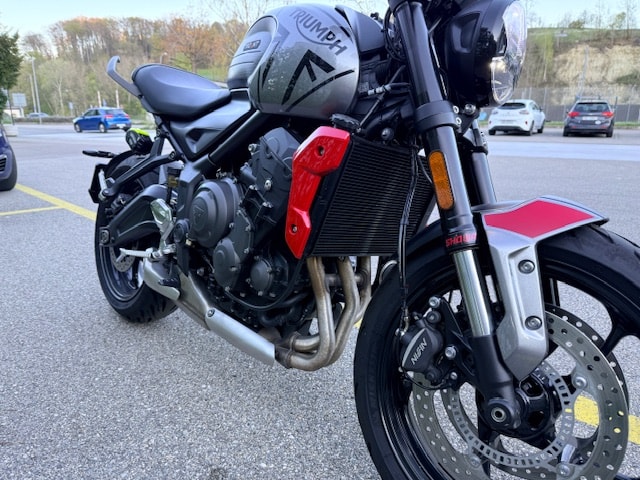 TRIUMPH Trident 660-image-2
