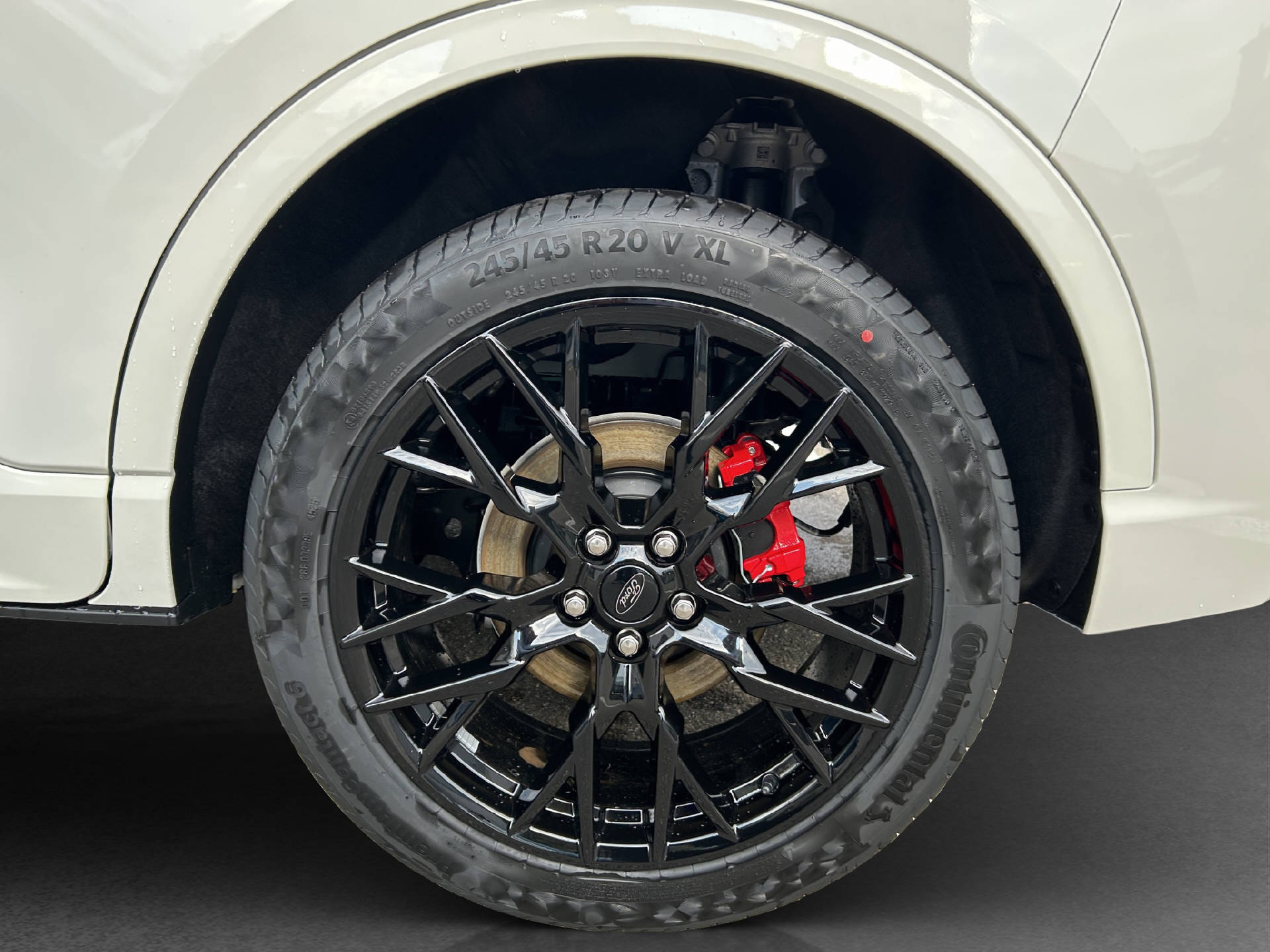FORD Kuga 2.5 Hybrid Sound Edition 4x4-image-23