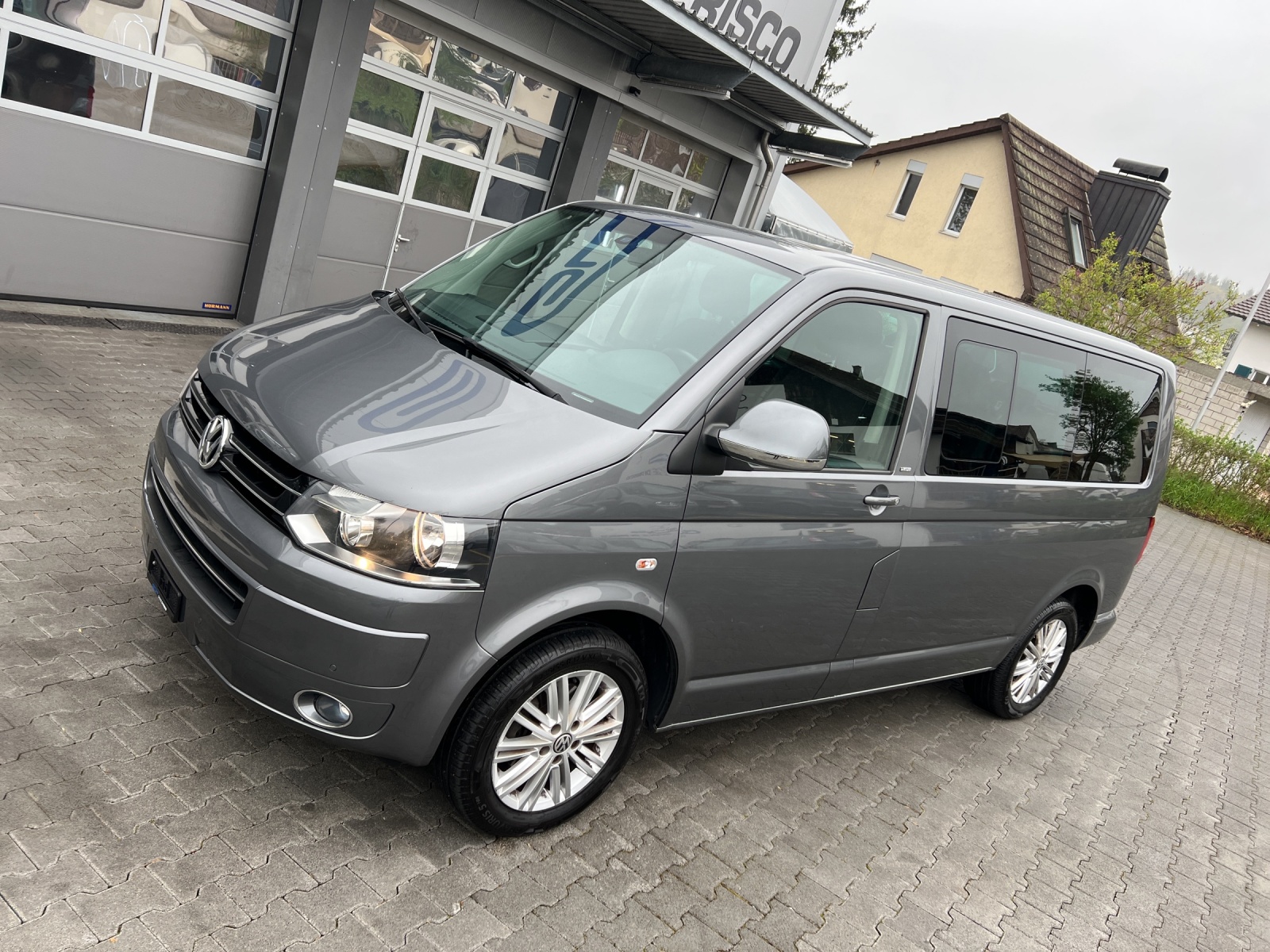 VW T5 Multivan 2.0 TDI CR Family Cup DSG-image-14