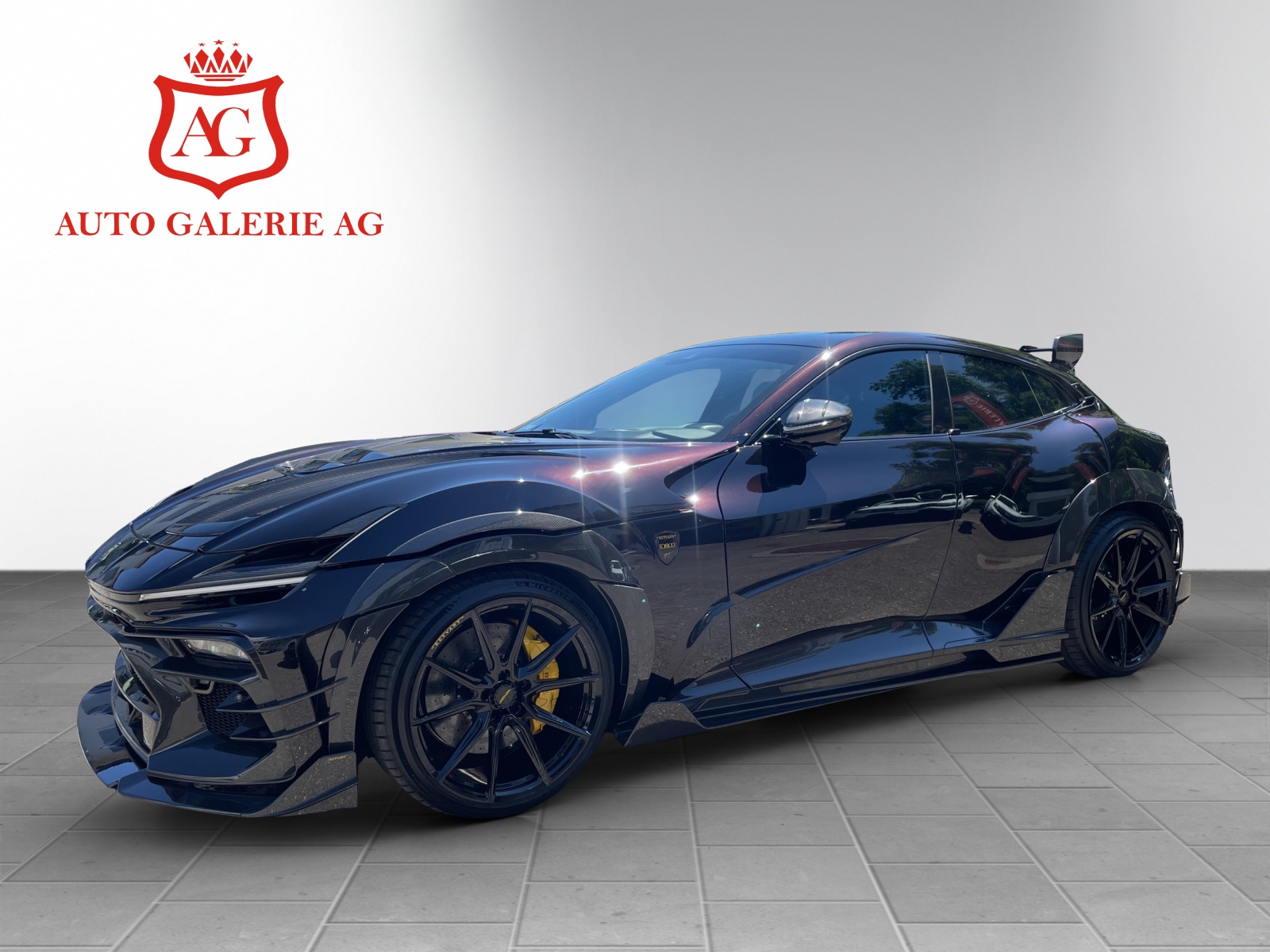 FERRARI Purosangue 6.5 V12 KEYVANY PORROO-showroom-element-2