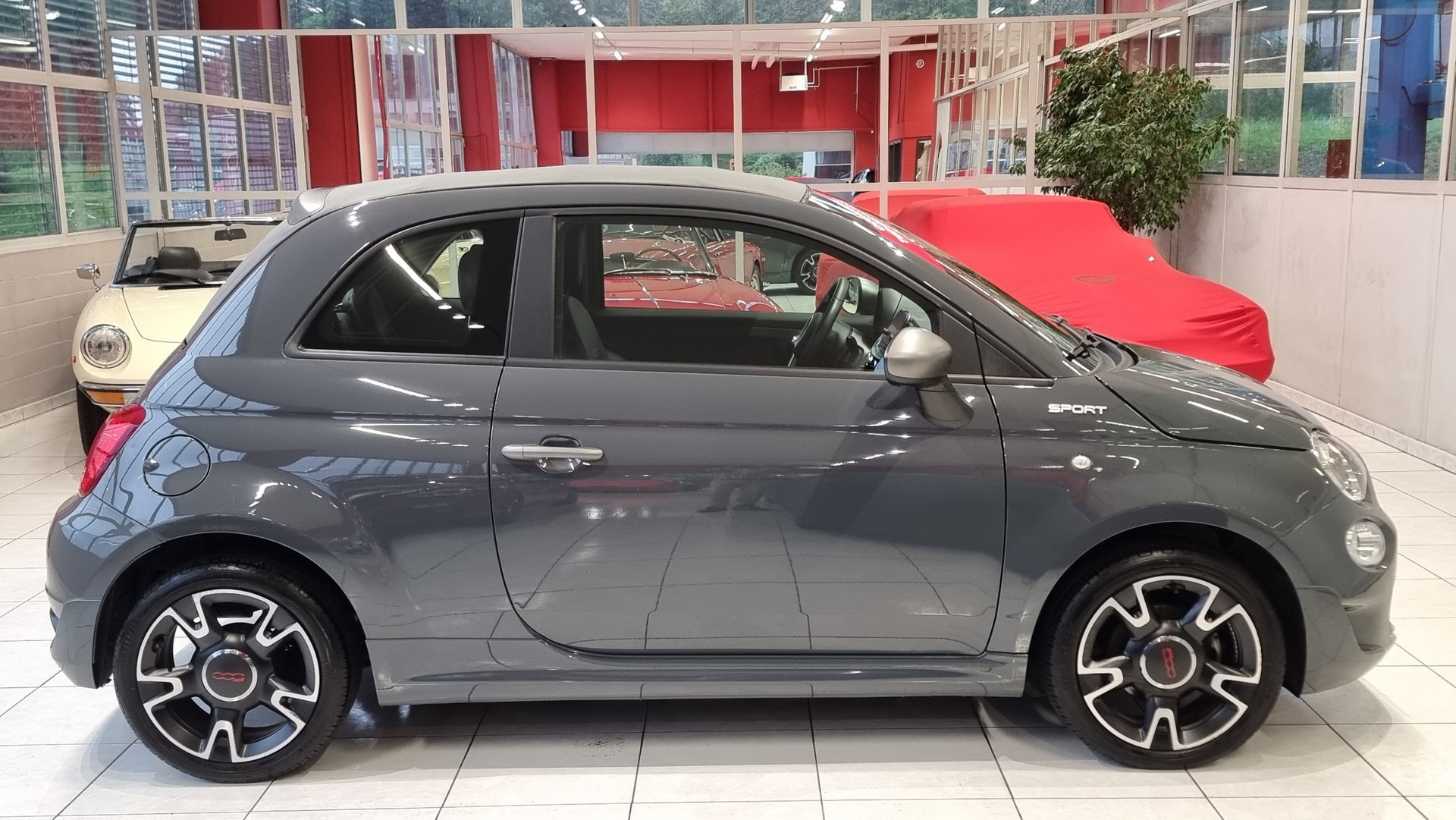 FIAT 500 C 1.0 Hybrid Sport-image-8