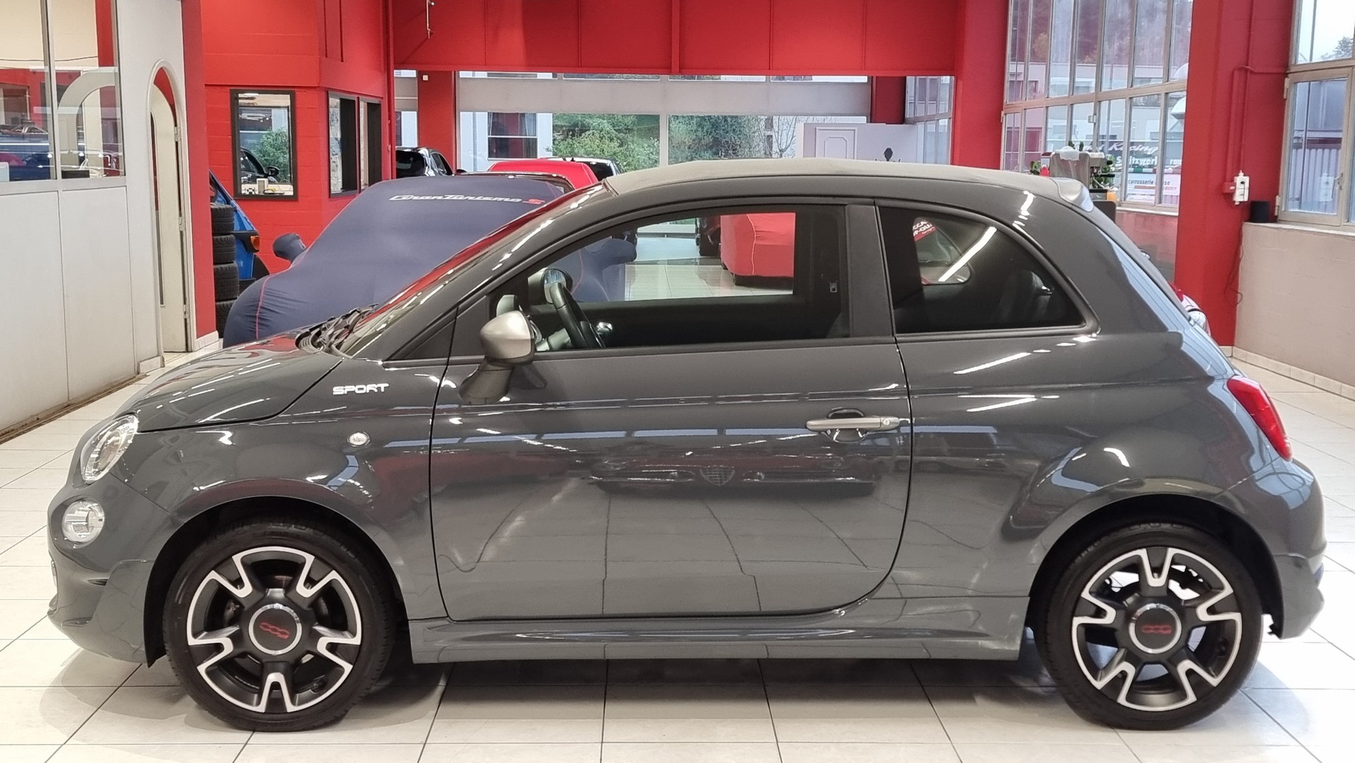 FIAT 500 C 1.0 Hybrid Sport-showroom-element-1