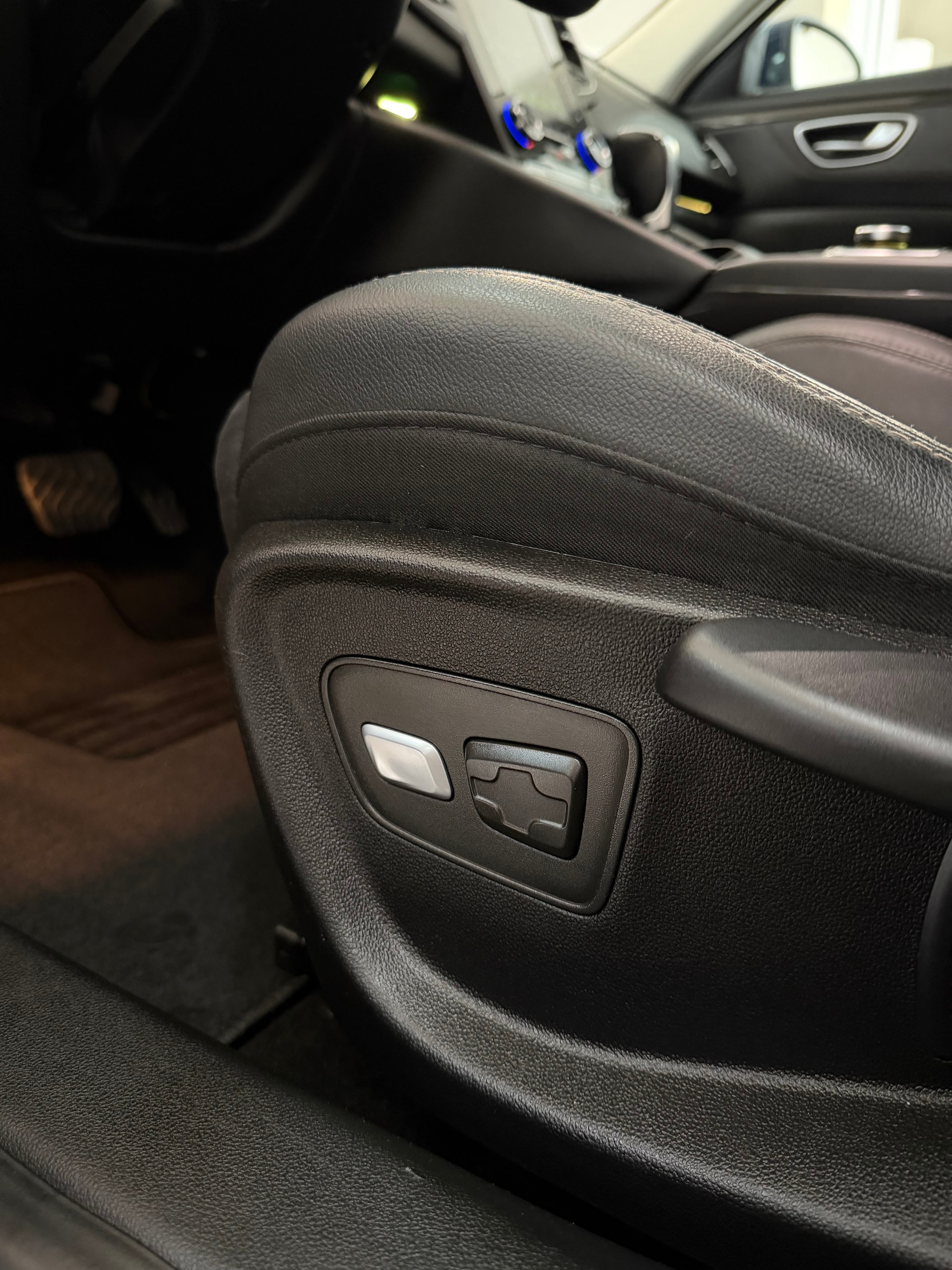 RENAULT Talisman Grandtour 1.6 TCe Intens EDC-image-18