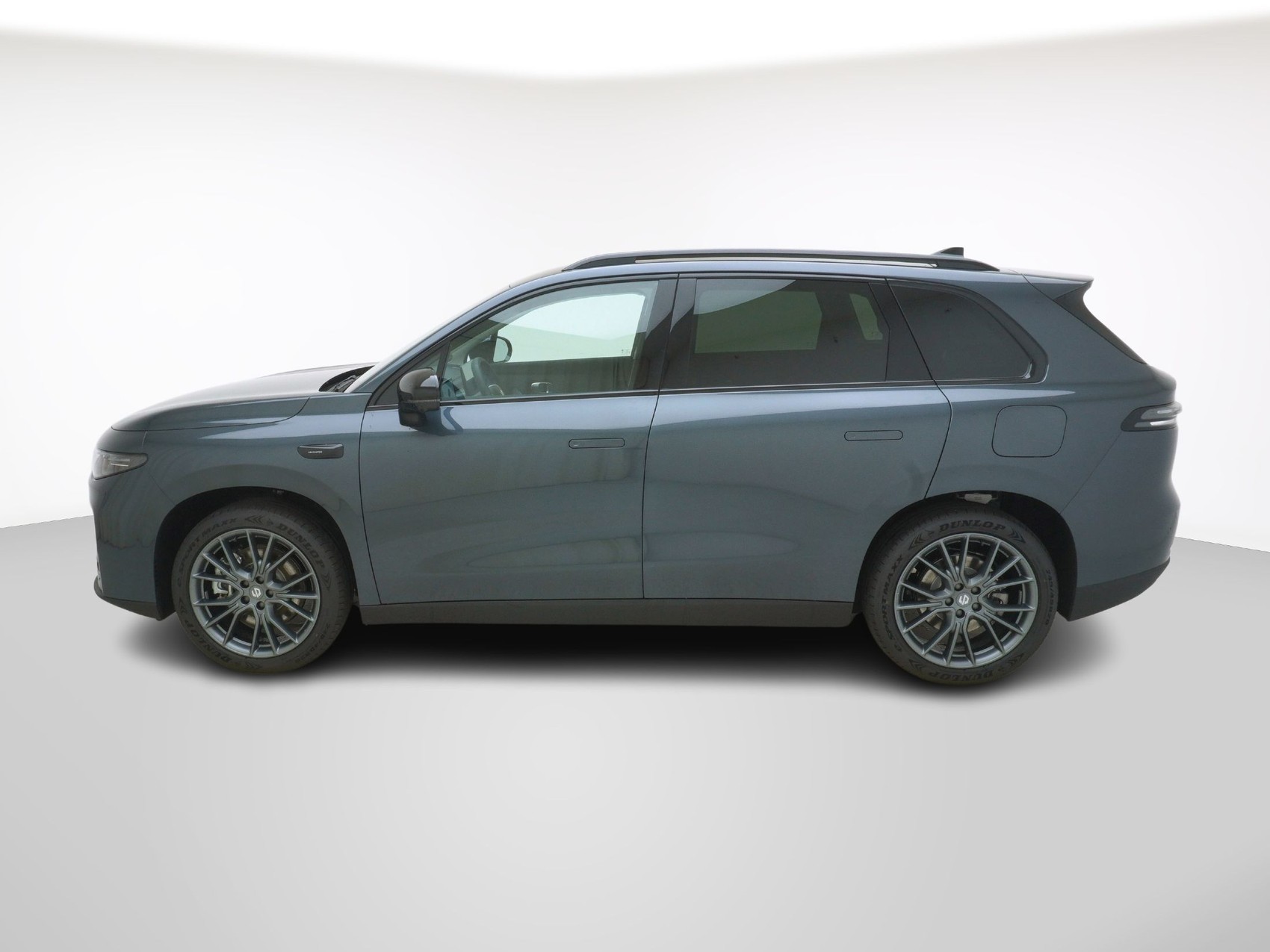 LEAPMOTOR C10 Design Pro MAX AWD-showroom-element-1