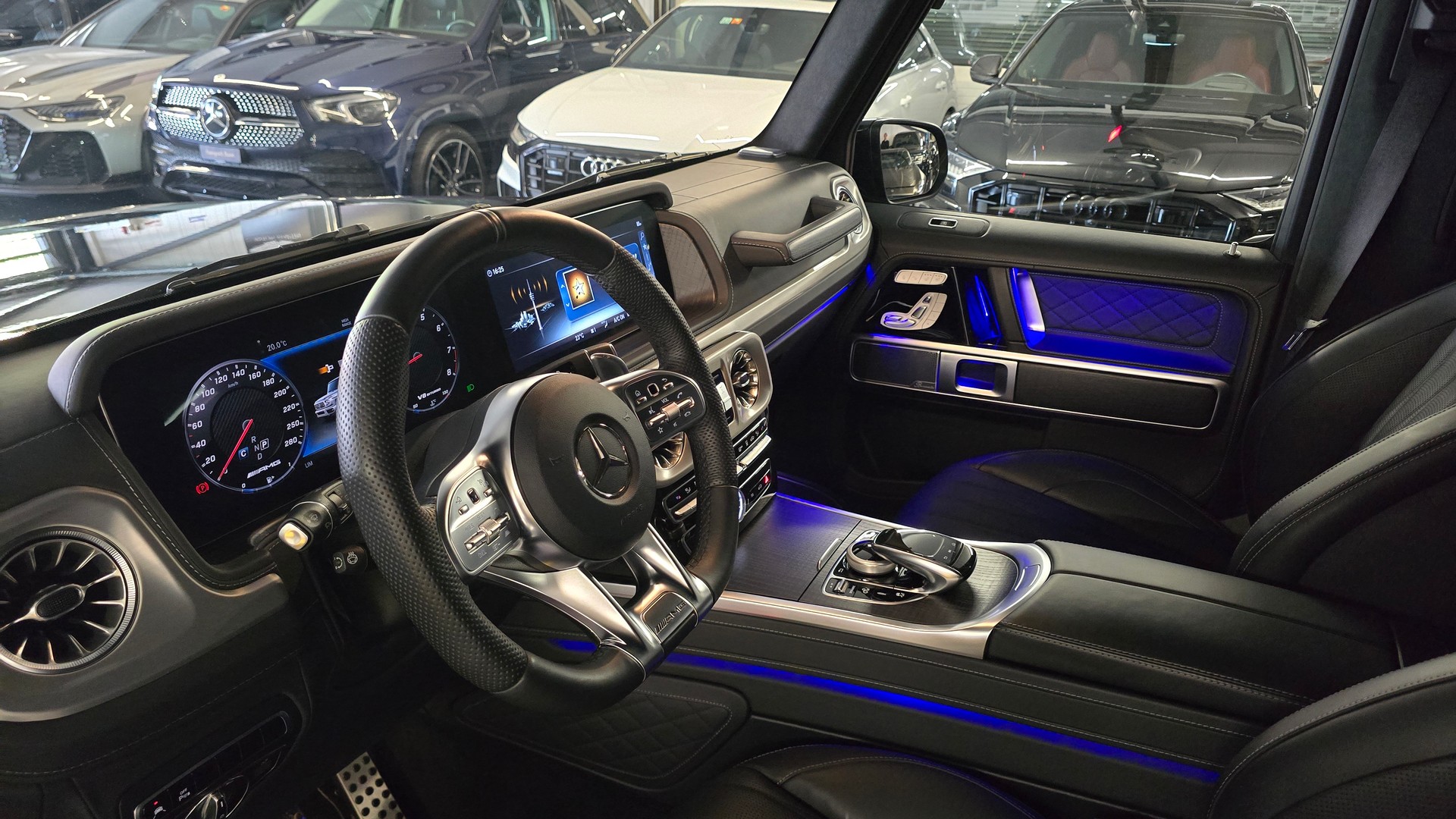 MERCEDES-BENZ G 63 AMG Speedshift Plus G-Tronic-image-19
