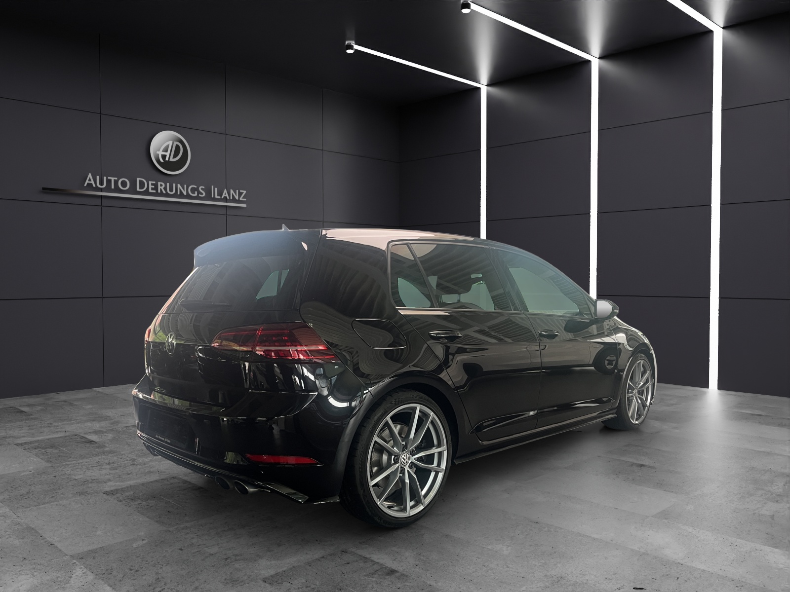VW Golf VII 2.0 TSI R 310 4motion-showroom-element-2