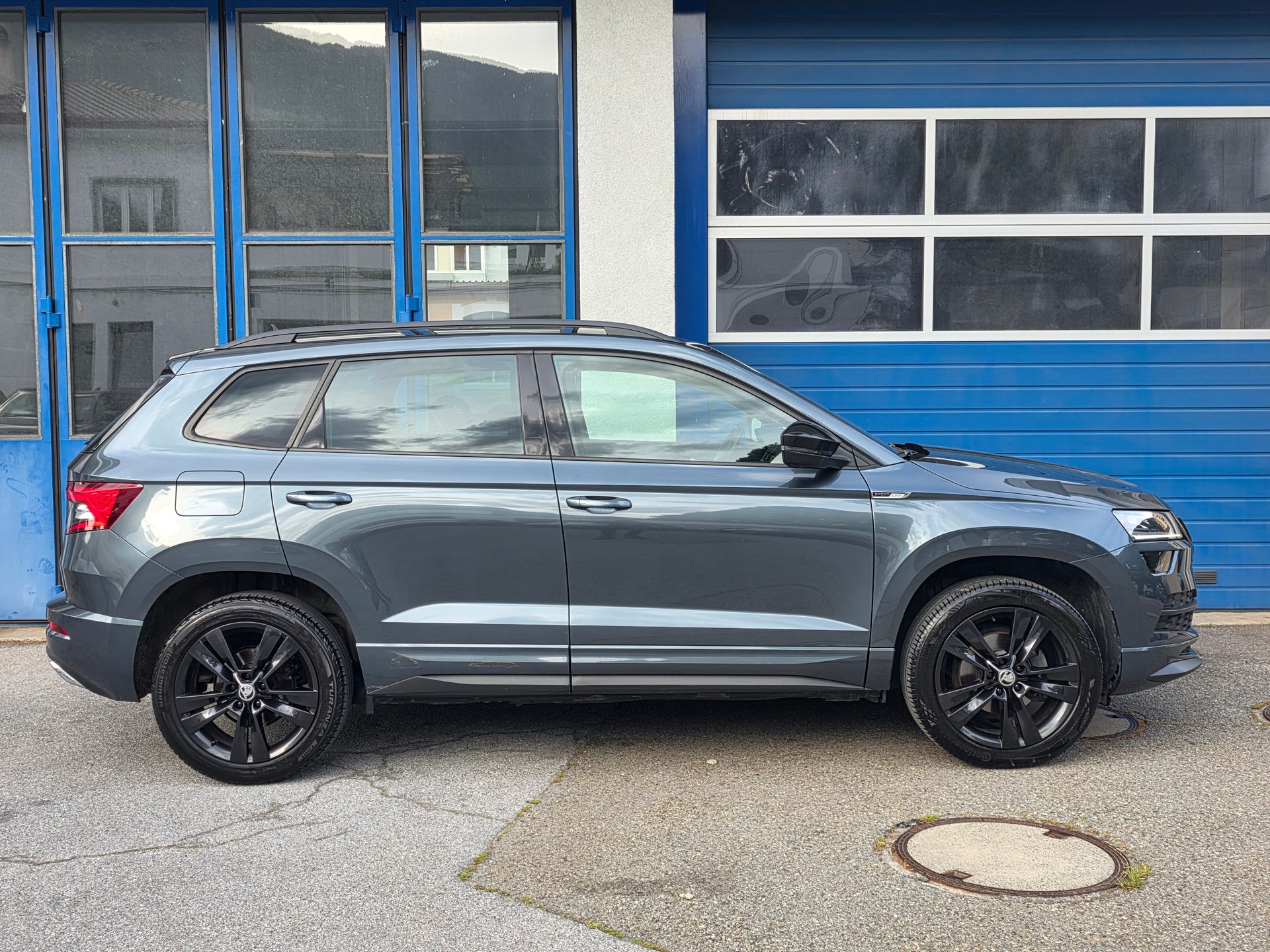 SKODA Karoq 1.5 TSI ACT SportLine DSG-image-8