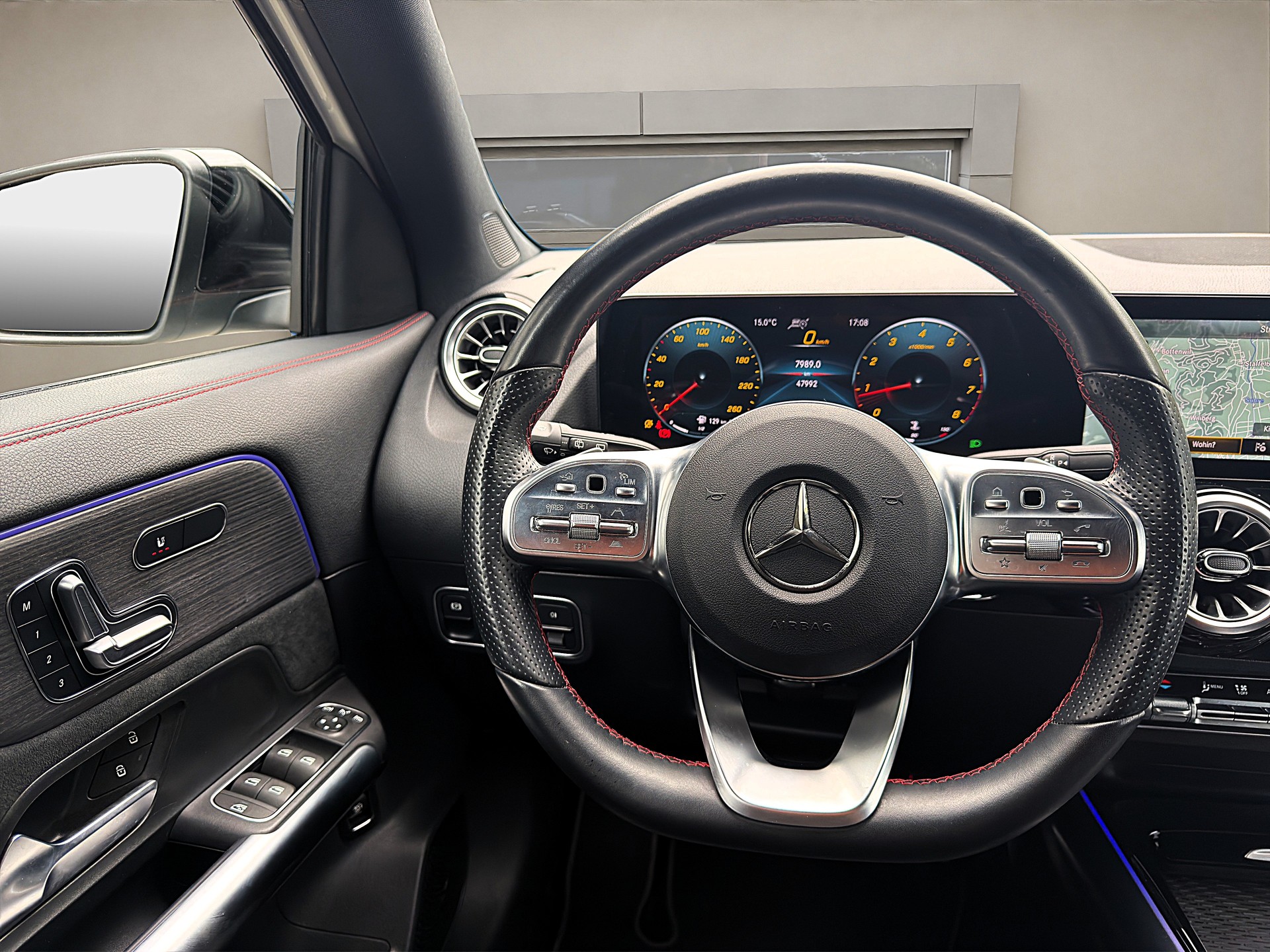 MERCEDES-BENZ GLA 200 ❗AMG Line❗ 7G-DCT-image-11