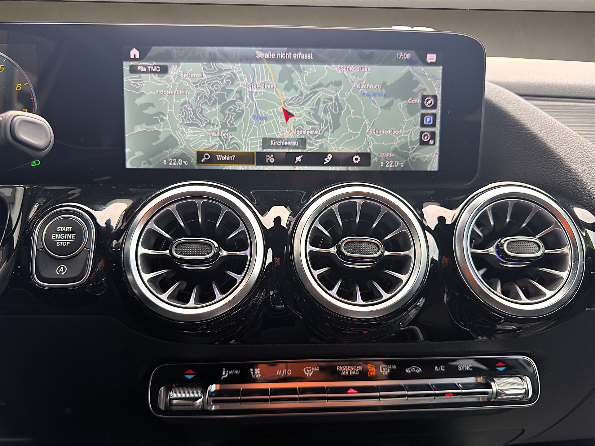 MERCEDES-BENZ GLA 200 ❗AMG Line❗ 7G-DCT-image-10