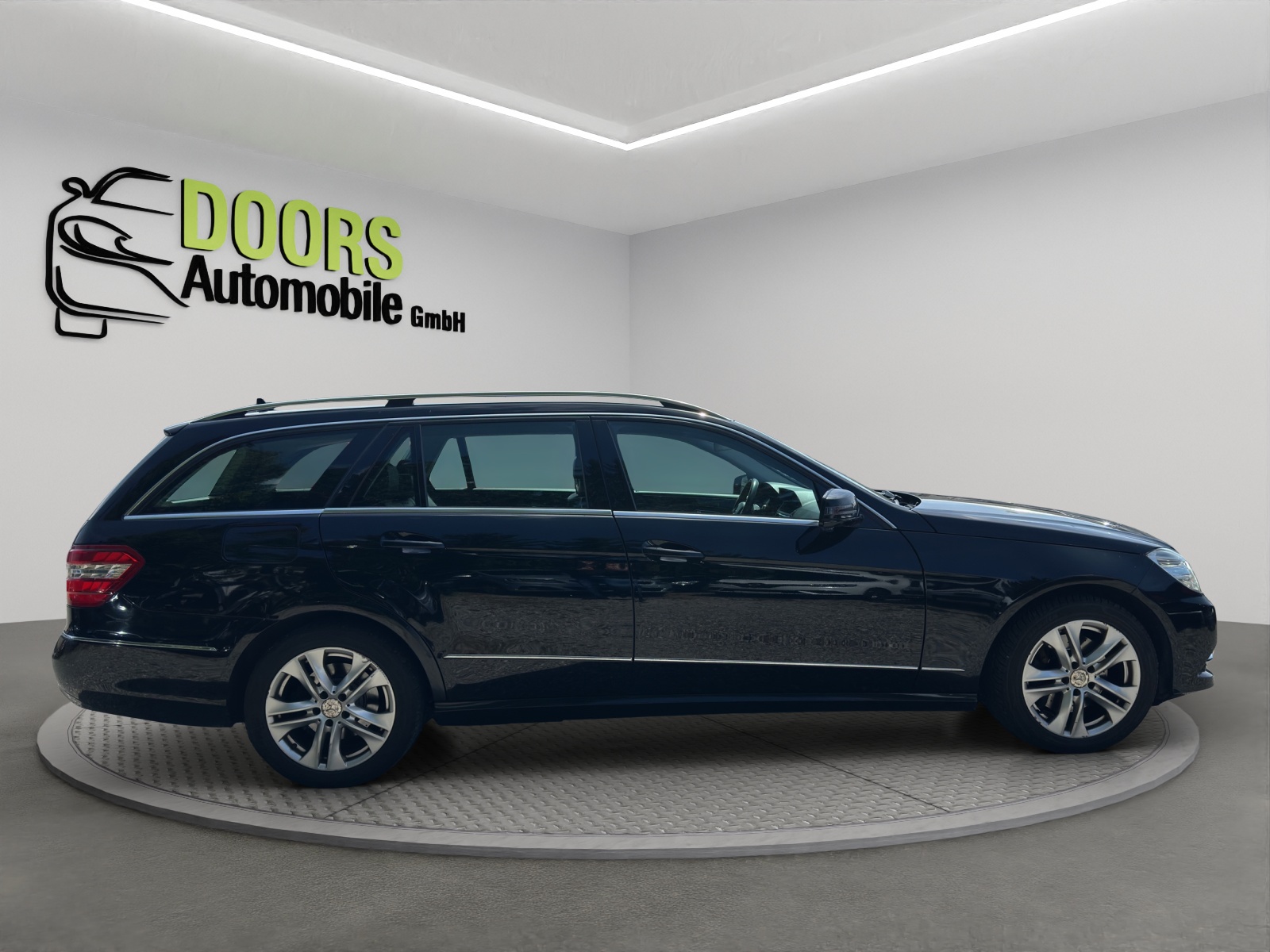 MERCEDES-BENZ E 250 CDI BlueEff. Avantgarde 4Matic 7G-Tronic-image-7