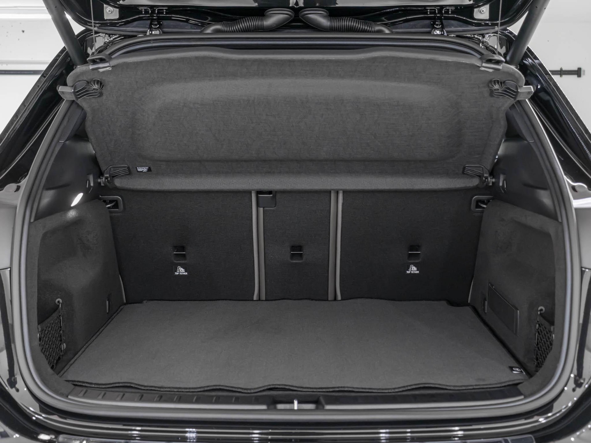 MERCEDES-BENZ GLA 35 AMG 4MATIC-image-13