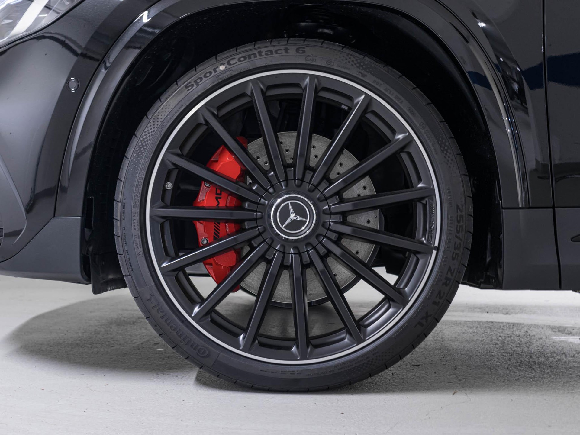 MERCEDES-BENZ GLA 35 AMG 4MATIC-image-14