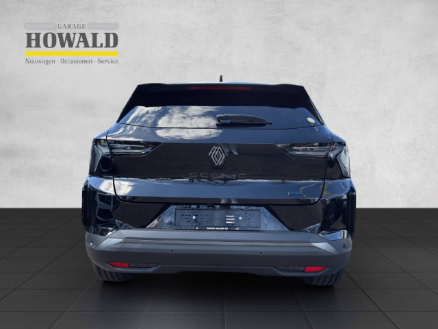 RENAULT Scénic E-Tech esprit Alpine-showroom-element-3