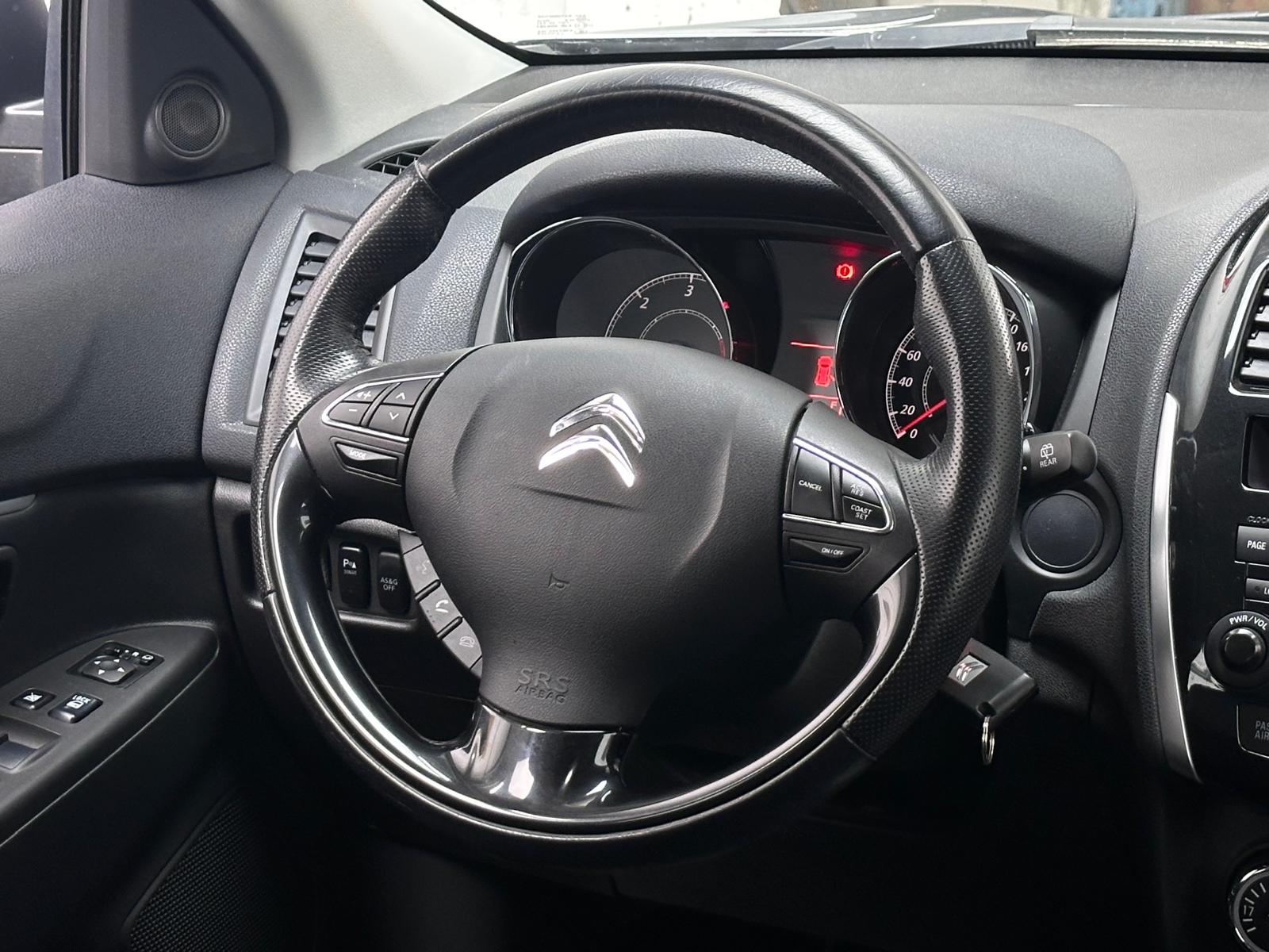 CITROEN C4 Aircross 1.8 HDi Exclusive 2WD-image-7