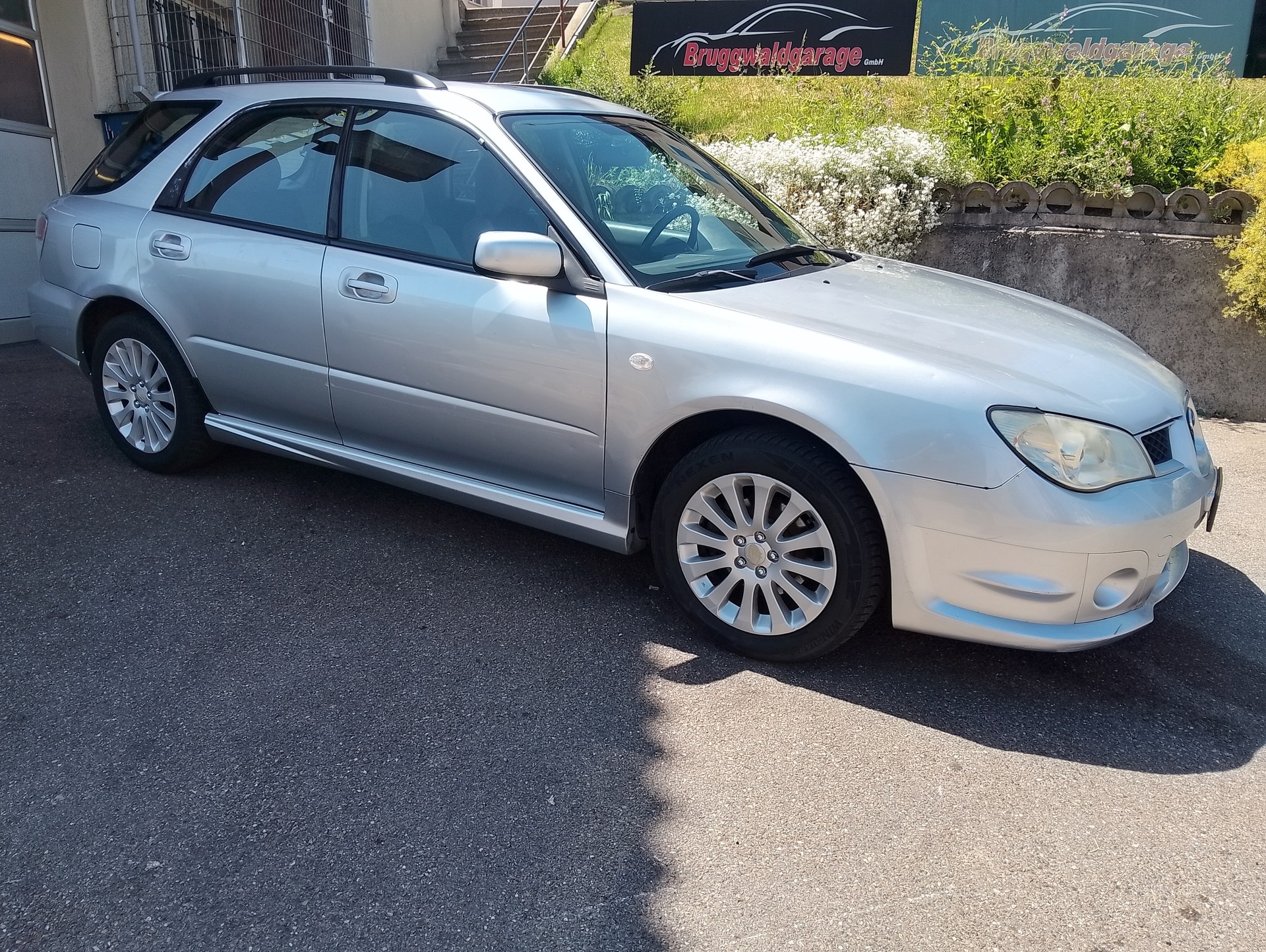 SUBARU Impreza 2.0R Swiss-image-5