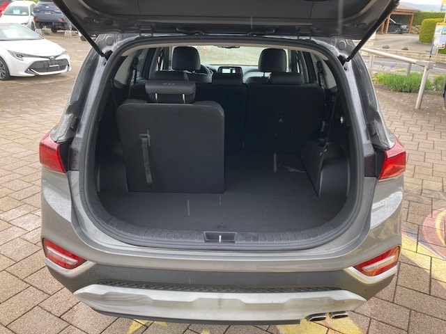 HYUNDAI Santa Fe 2.2 CRDI Amplia 4WD Automatic-image-5