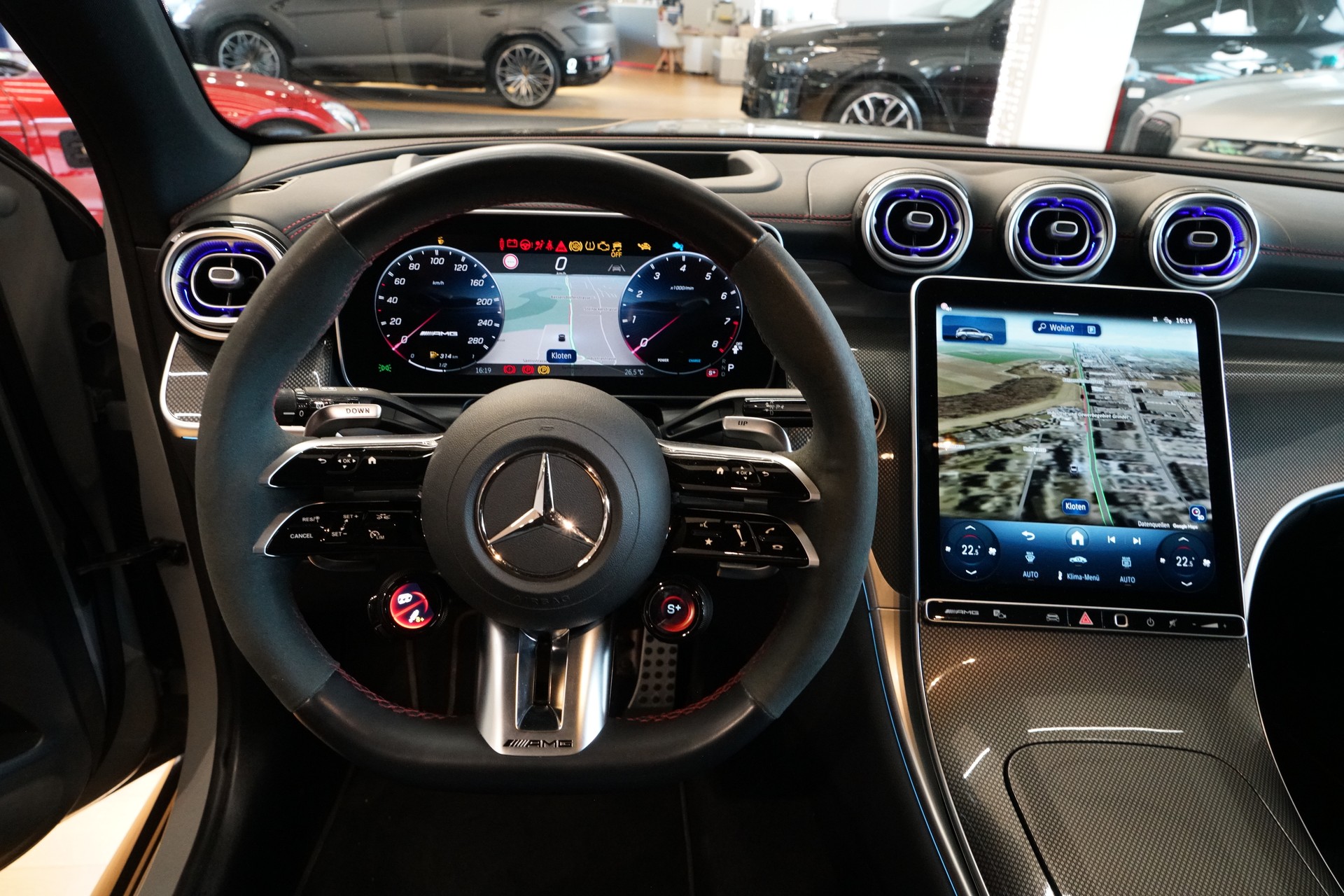 MERCEDES-BENZ GLC 43 AMG Executive Edition 4Matic 9G-Tronic-image-15