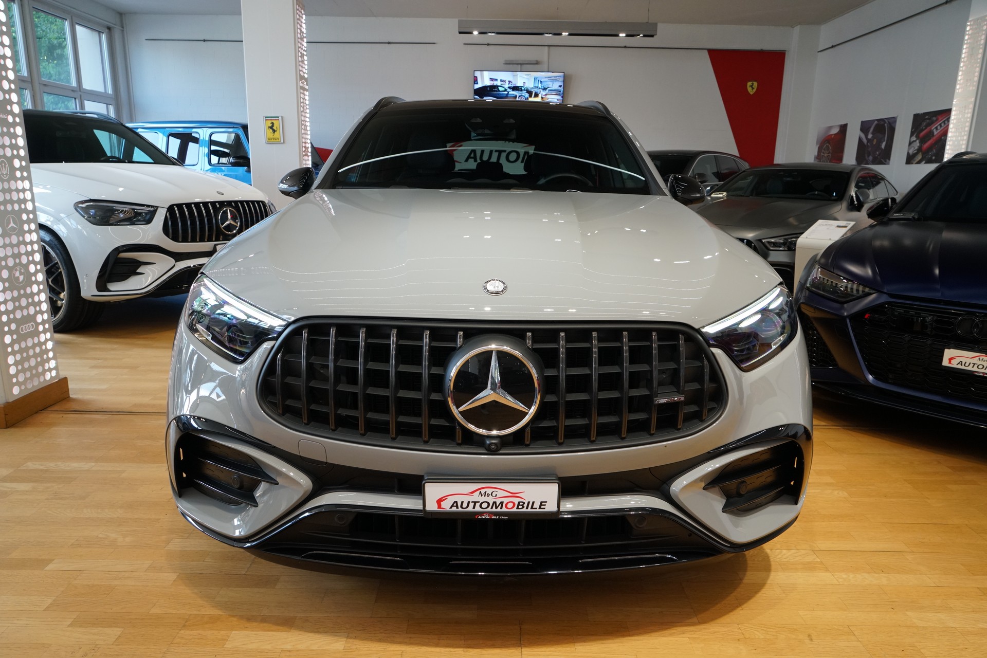 MERCEDES-BENZ GLC 43 AMG Executive Edition 4Matic 9G-Tronic-showroom-element-1