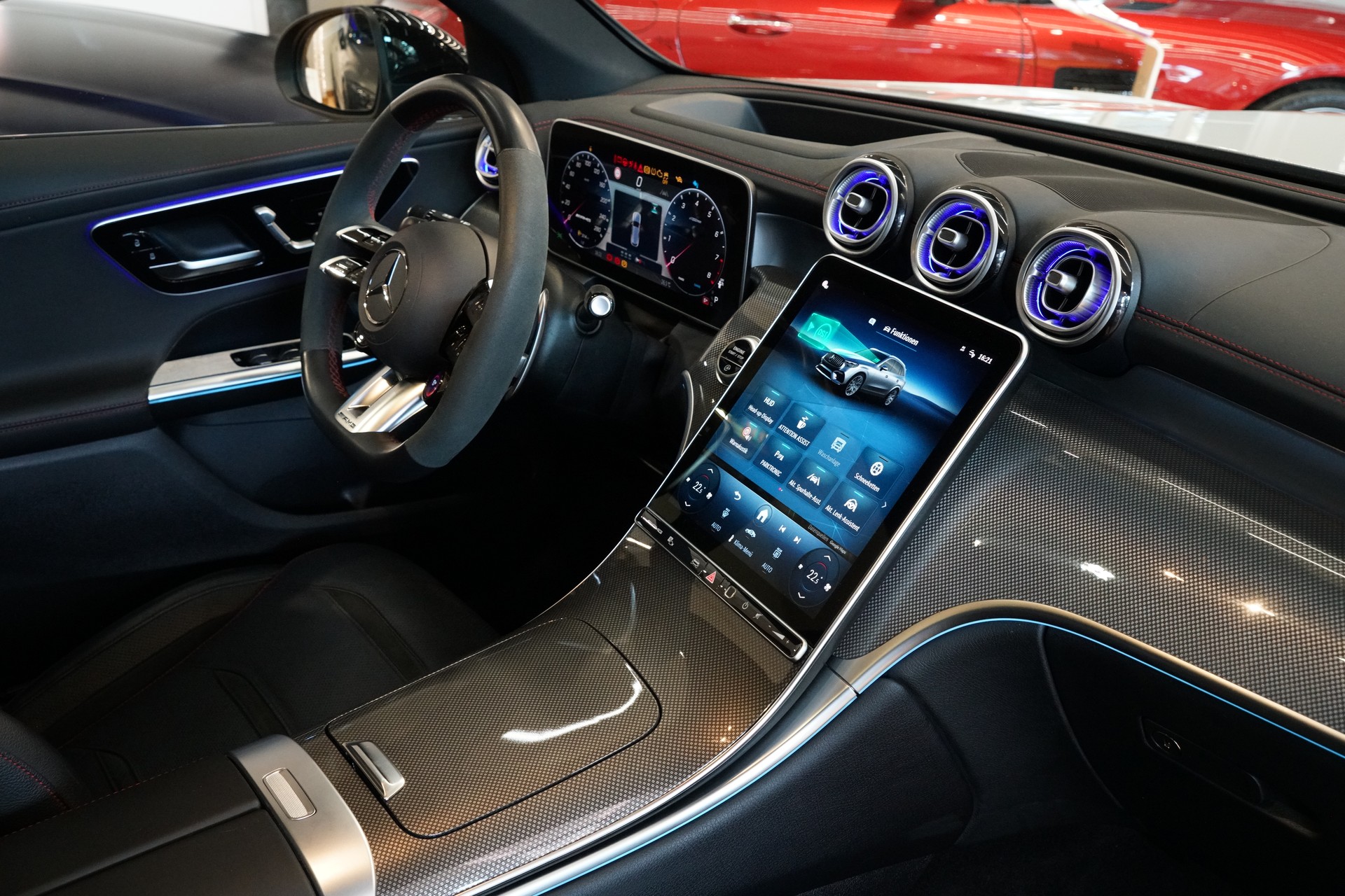 MERCEDES-BENZ GLC 43 AMG Executive Edition 4Matic 9G-Tronic-image-21