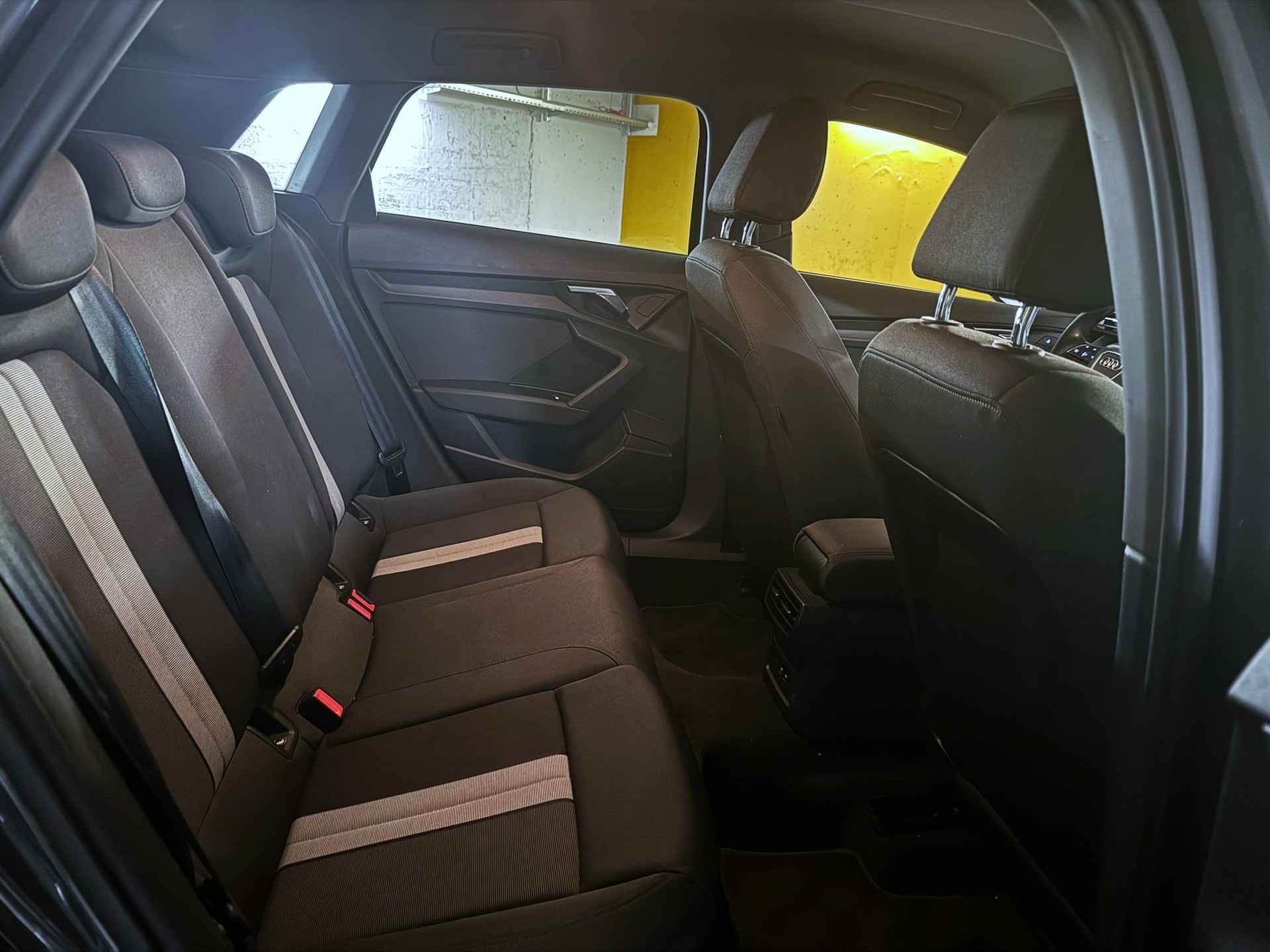 AUDI A3 Sportback 35 TFSI S-tronic-image-15