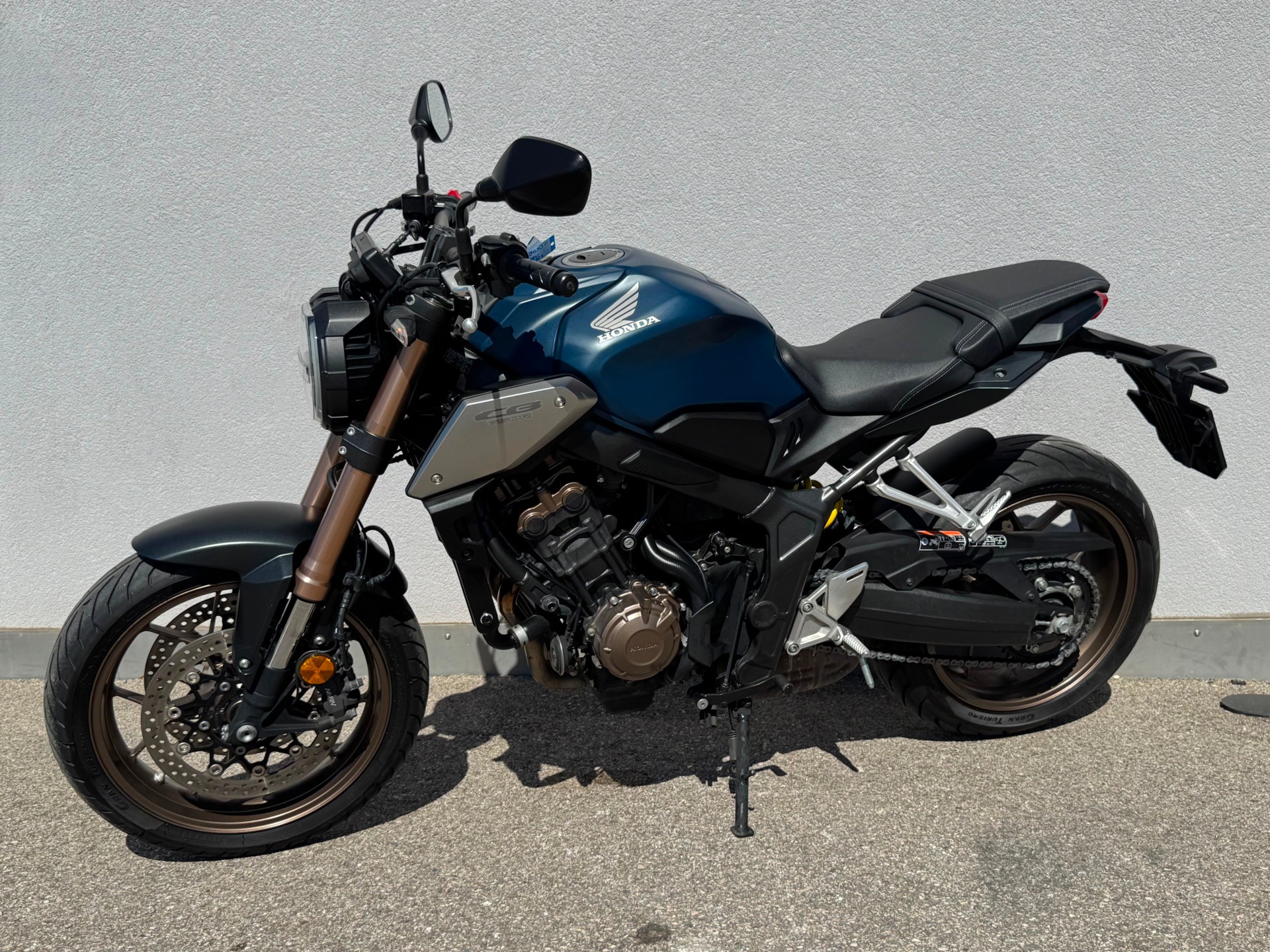 HONDA CB 650 R ABS-image-4