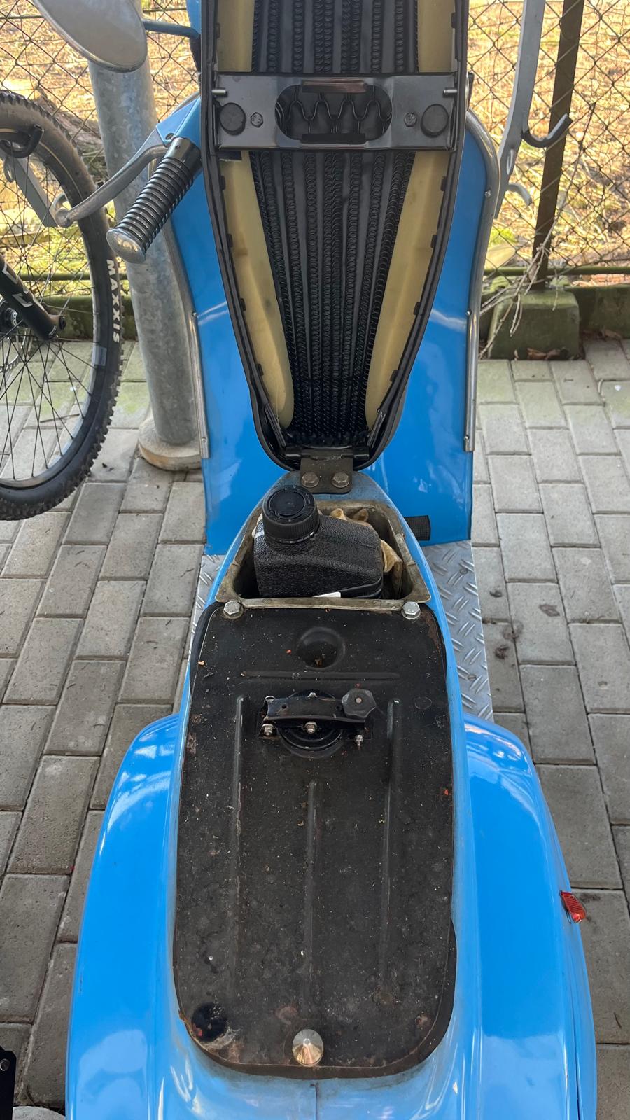 PIAGGIO 50N-image-9