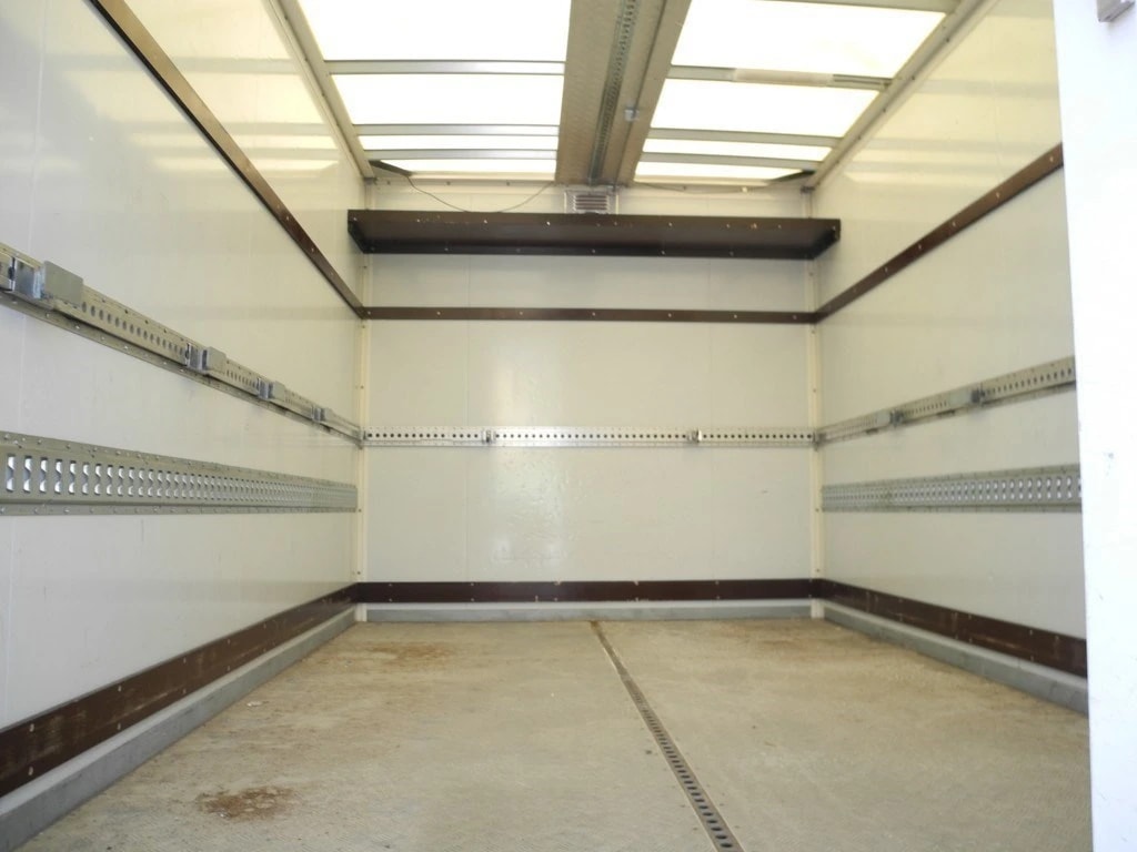VW Crafter 50 2.0 BiTDI CR ** RF-Kamera ** Klimaanlage ** Tempomat ** Frisch ab MKF ** Nutz-1620kg **-image-7