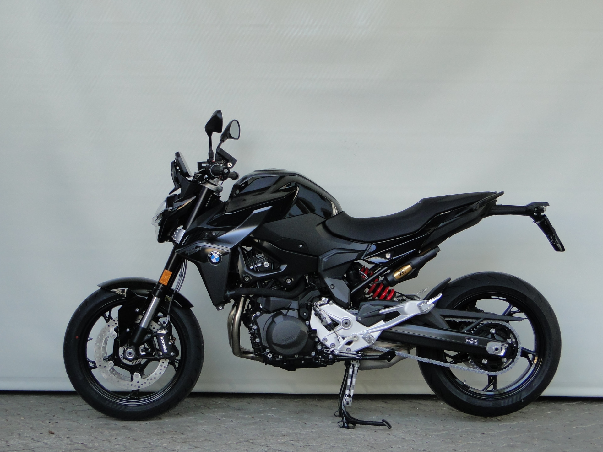 BMW F 900 R A2 Triple Black-image-0