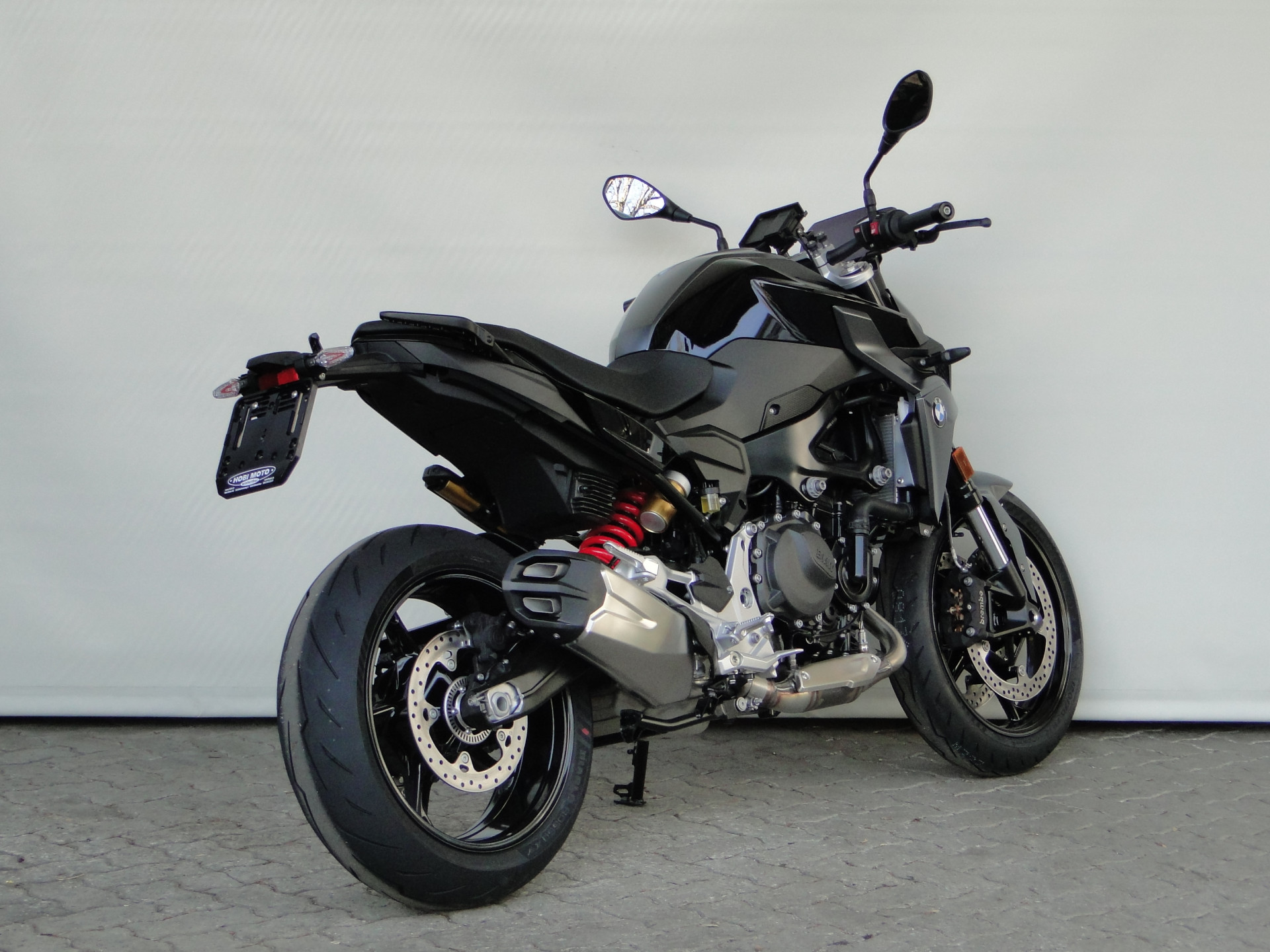BMW F 900 R A2 Triple Black-image-3
