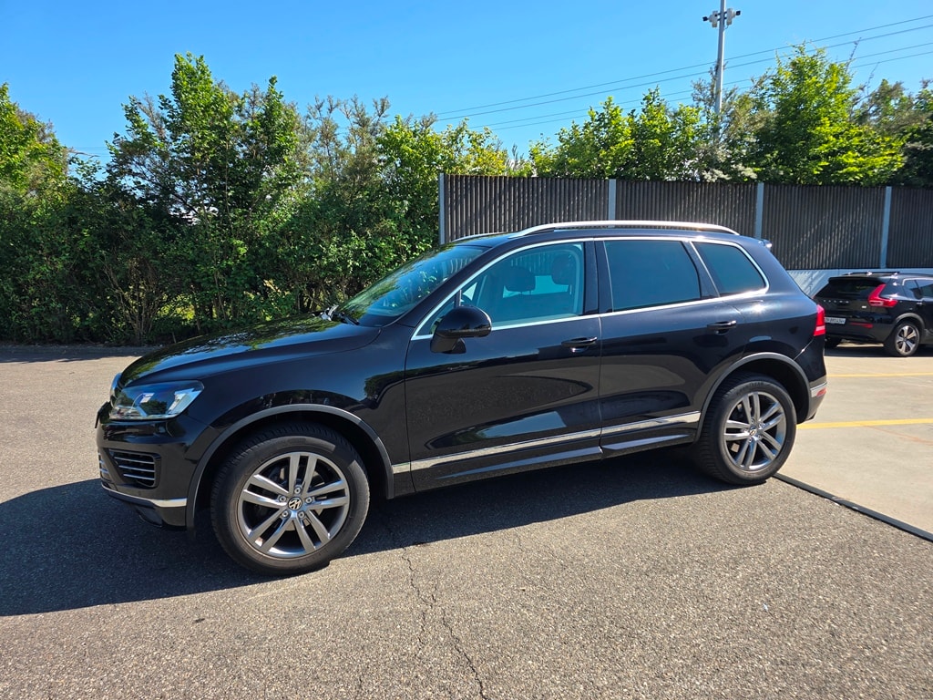 VW Touareg 3.0 V6 TDI 262 BMT TT 4Xm-showroom-element-2