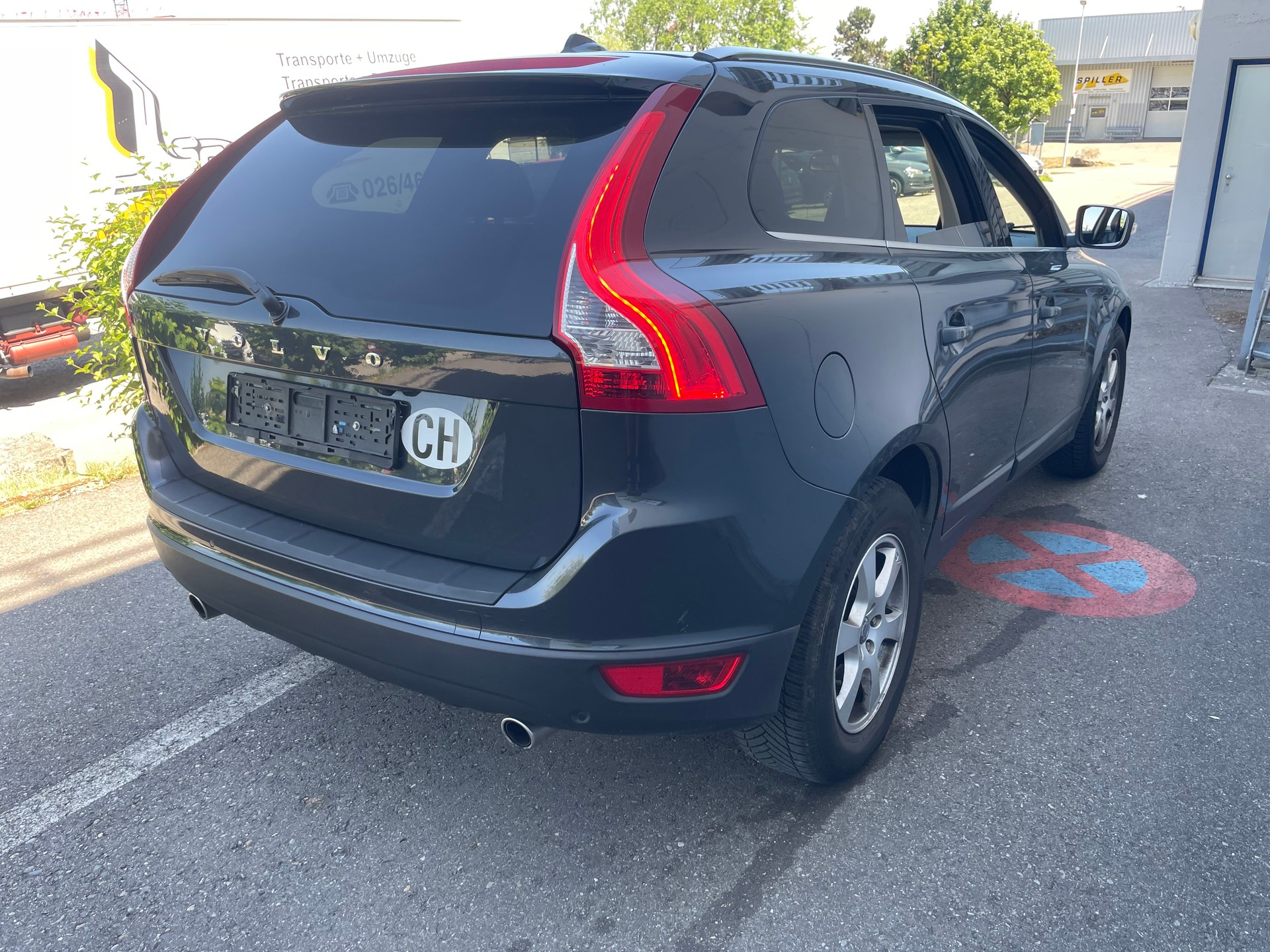 VOLVO XC60 D3 AWD R-Design-image-5