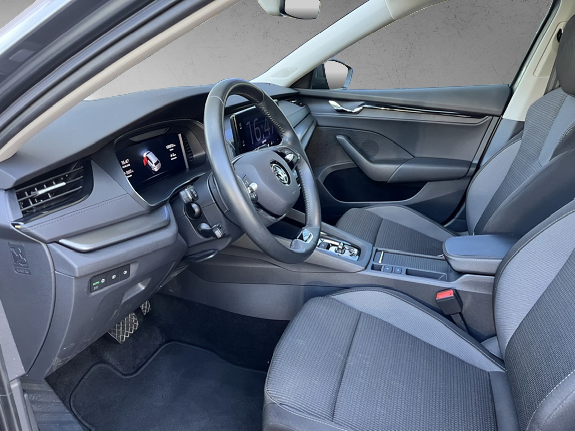 SKODA Octavia Combi 2.0 TSI Ambition DSG 4x4-showroom-element-3