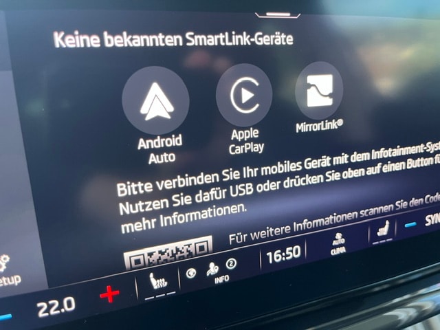 SKODA Octavia Combi 2.0 TSI Ambition DSG 4x4-image-15
