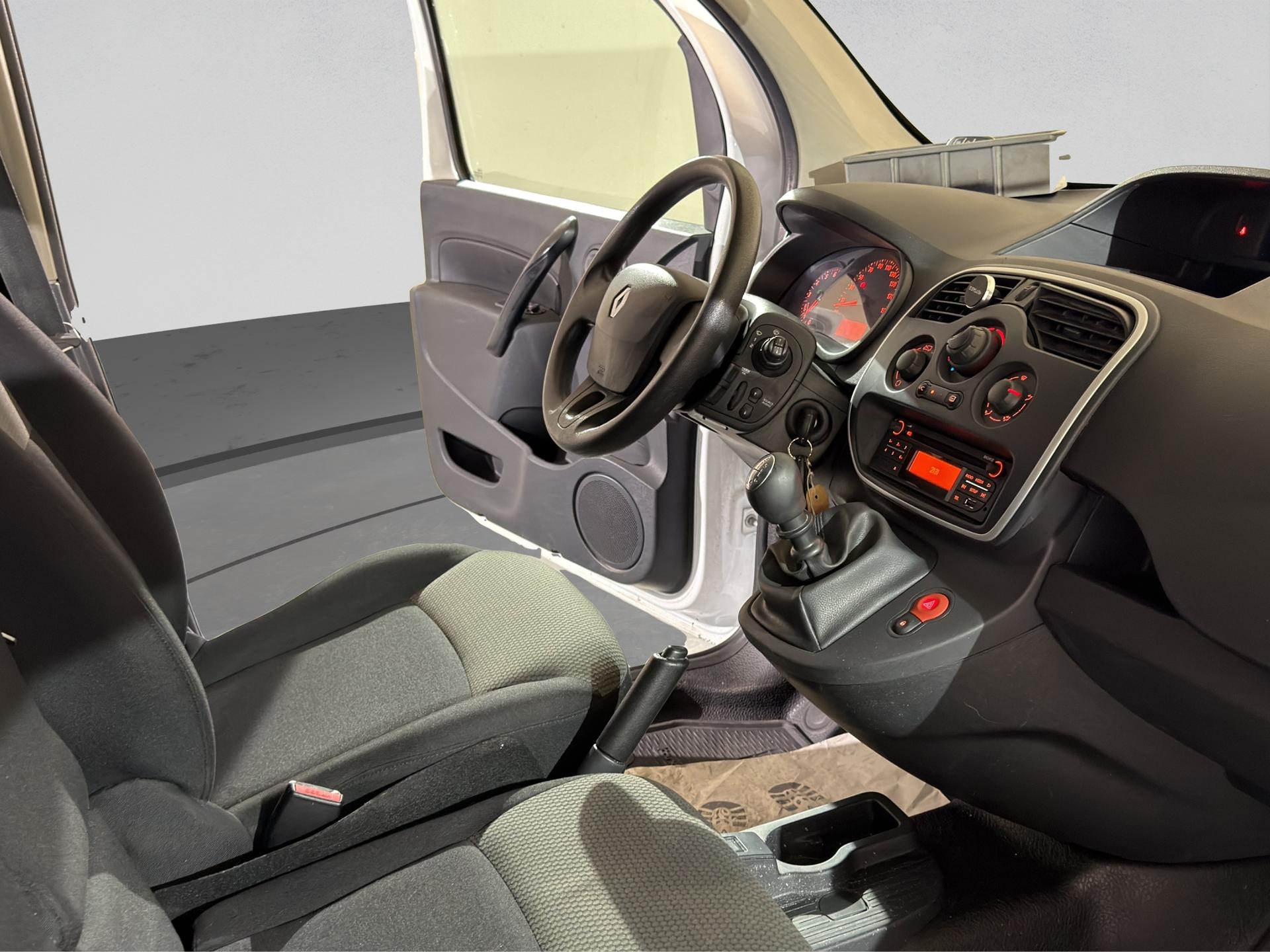 RENAULT Kangoo Medium dCi 95 ENERGY Business-image-16