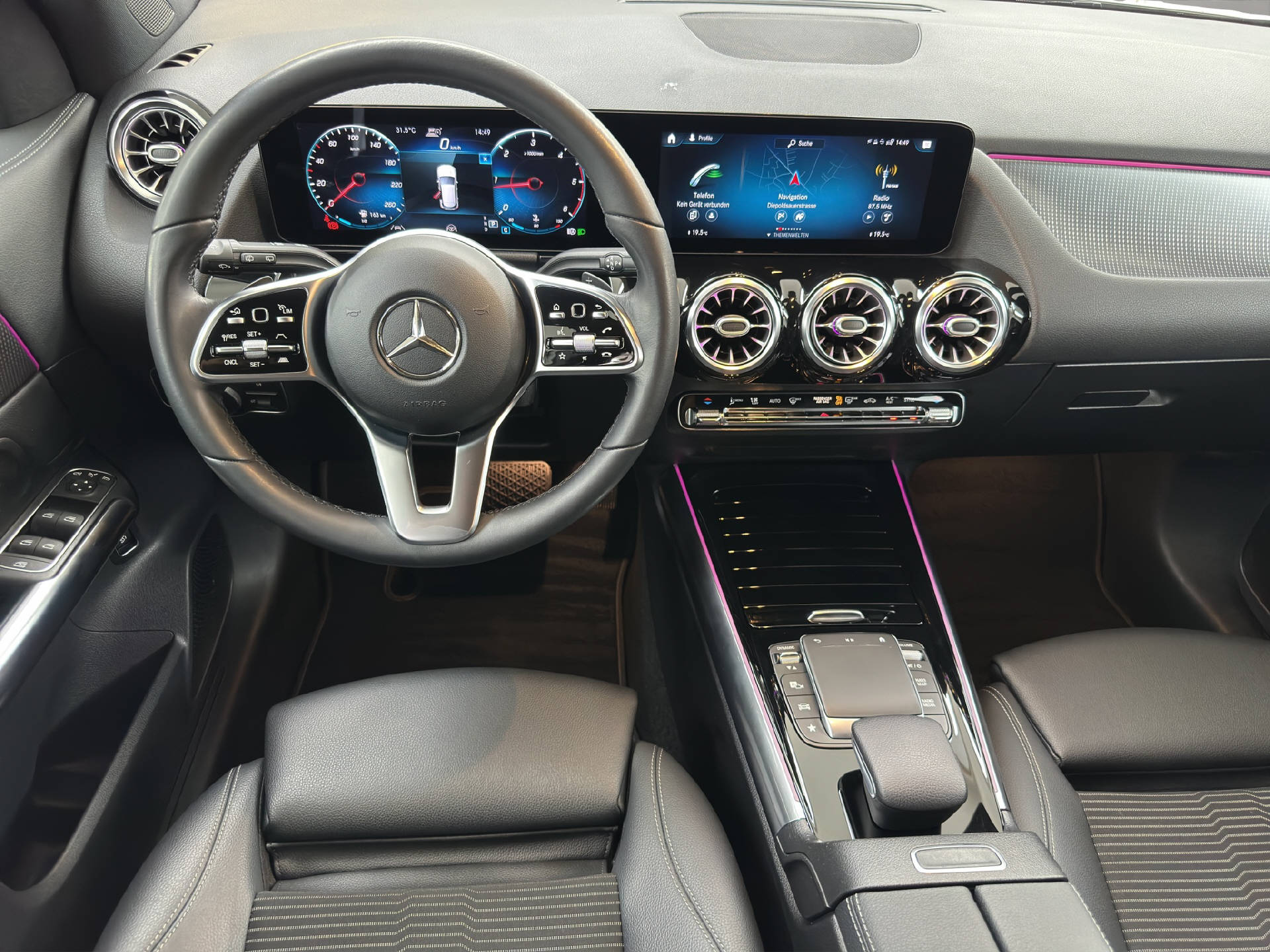 MERCEDES-BENZ GLA 220 d Progressive 4matic-image-7