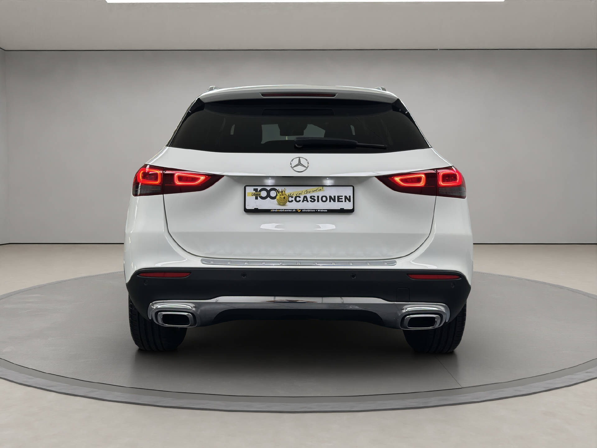 MERCEDES-BENZ GLA 220 d Progressive 4matic-image-3
