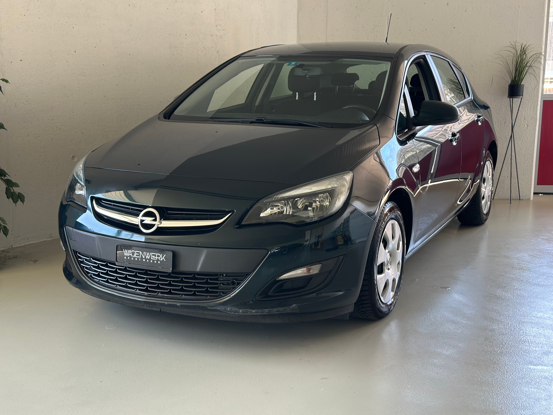 OPEL Astra 1.4i 16V Turbo Sport Automatic-showroom-element-1