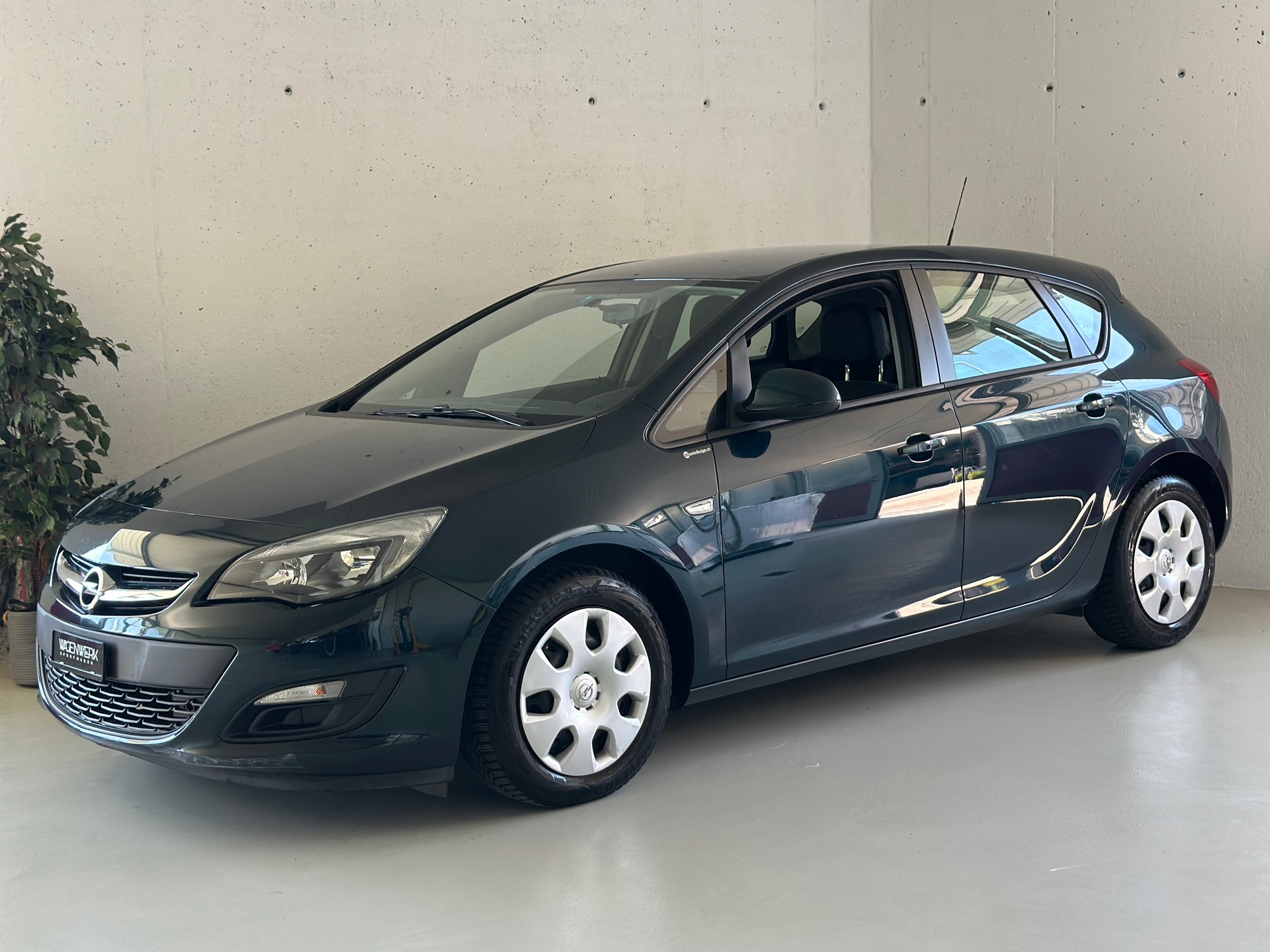 OPEL Astra 1.4i 16V Turbo Sport Automatic-image-4
