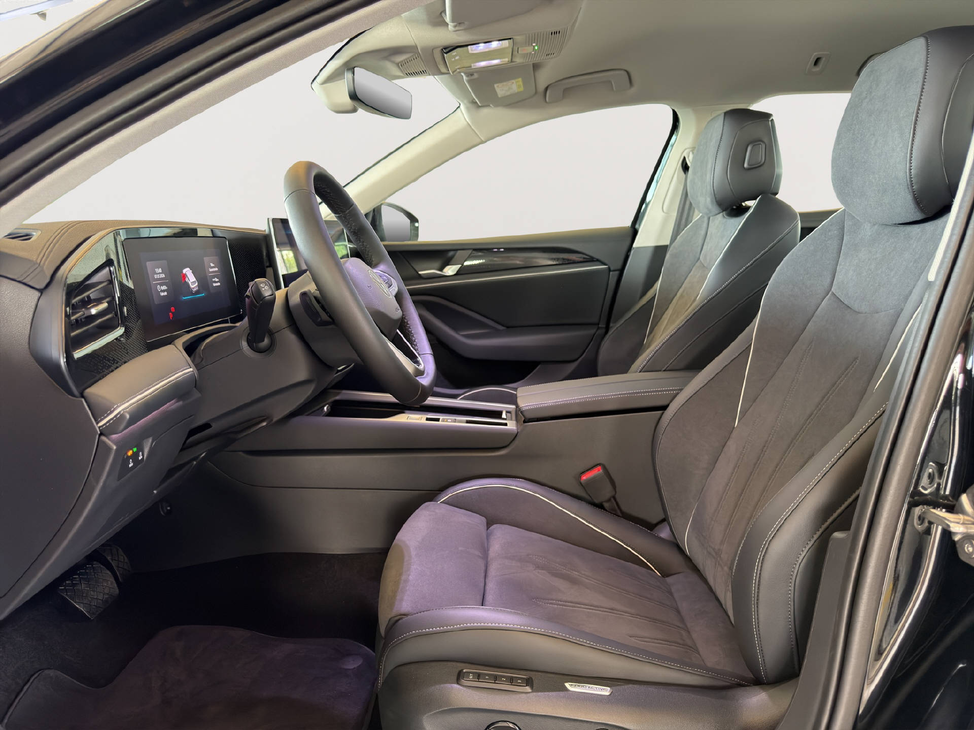 VW Passat Variant 1.5 TSI PHEV Business DSG-image-10