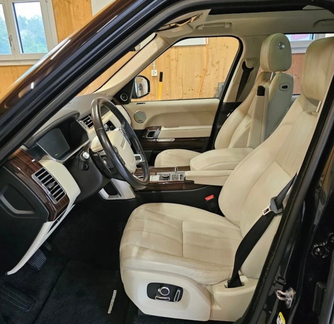 LAND ROVER Range Rover 4.4 SDV8 Vogue Automatic-image-6