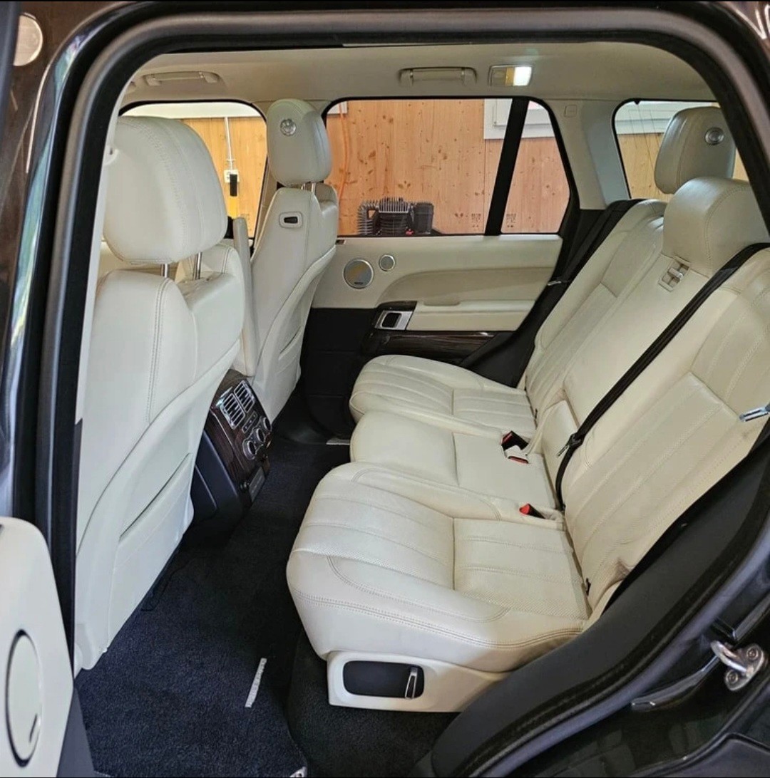 LAND ROVER Range Rover 4.4 SDV8 Vogue Automatic-image-7