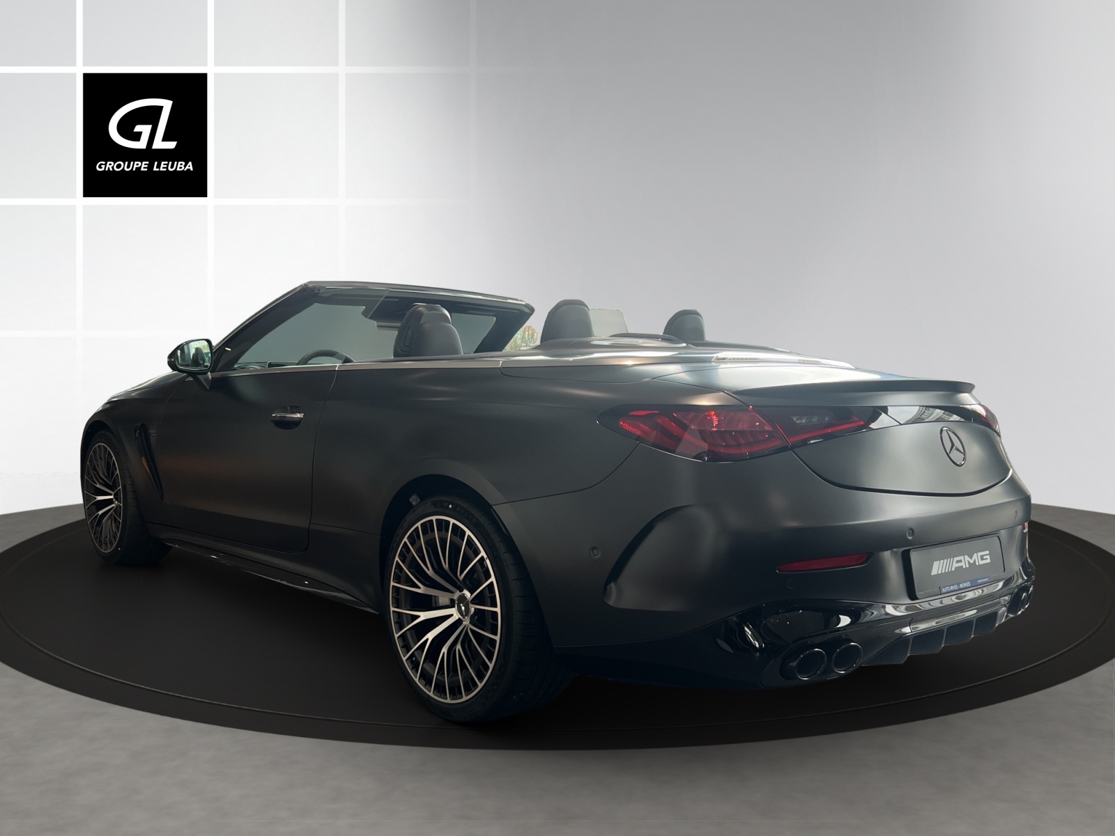 MERCEDES-BENZ CLE AMG 53 Cabrio 4Matic+ 9G-Tronic-showroom-element-2