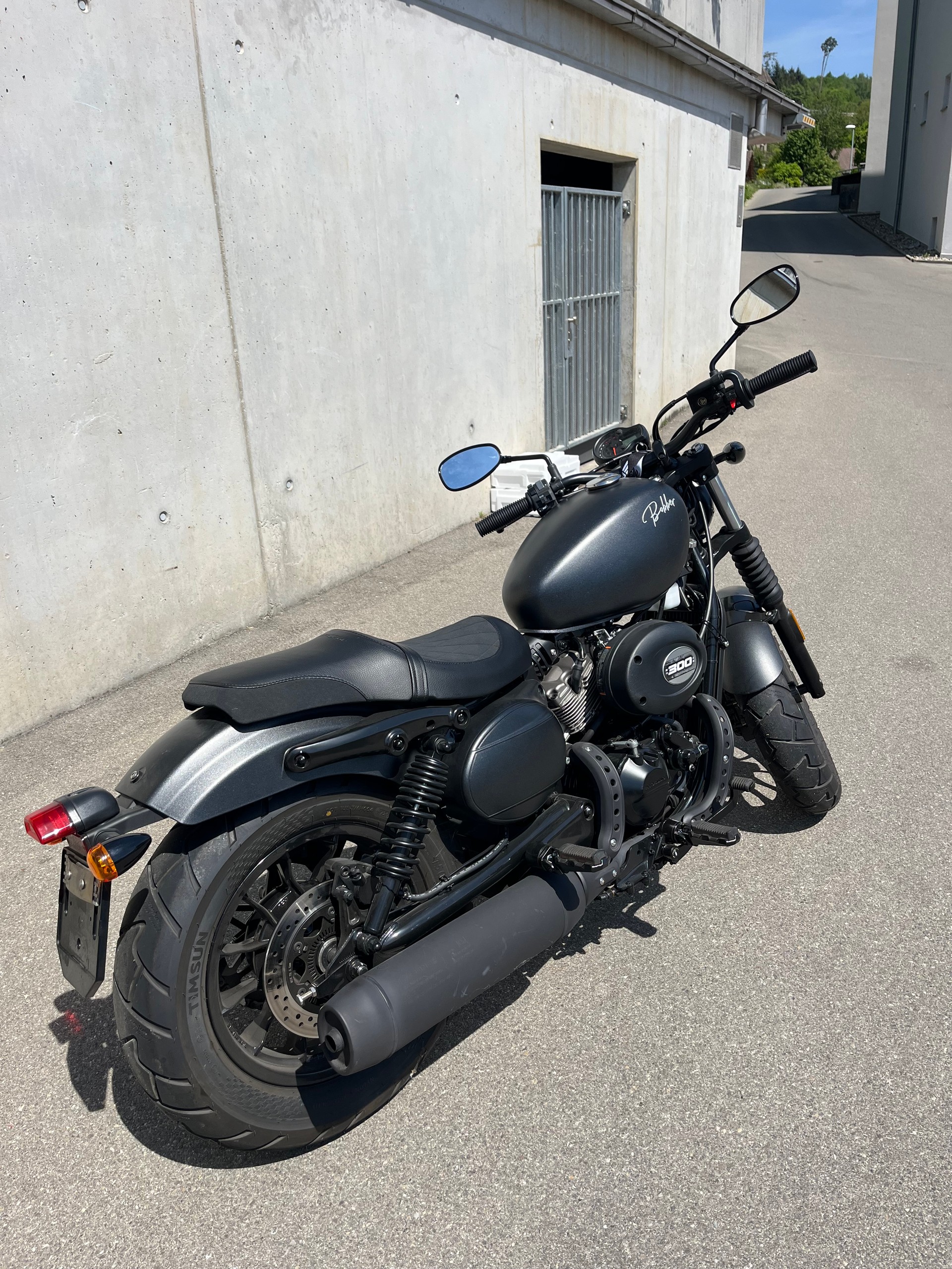 HYOSUNG GV 300 Bobber-image-0
